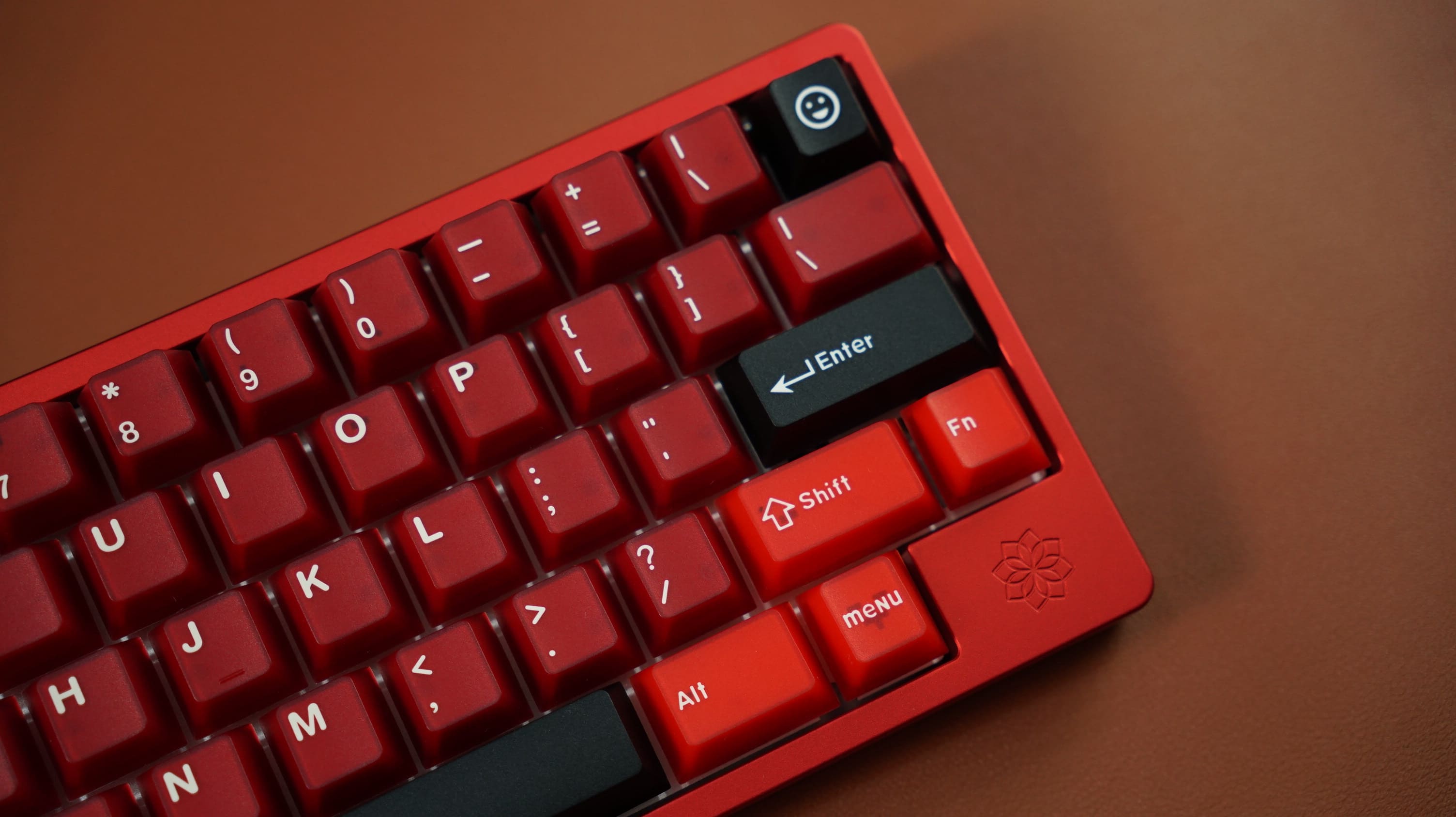 [Prebuilt by Sói] Molly60v2 - Anodized Red - HHKB - Switch Neo Azure Linear - Keycap Cherry Bordeaux PC + PBT