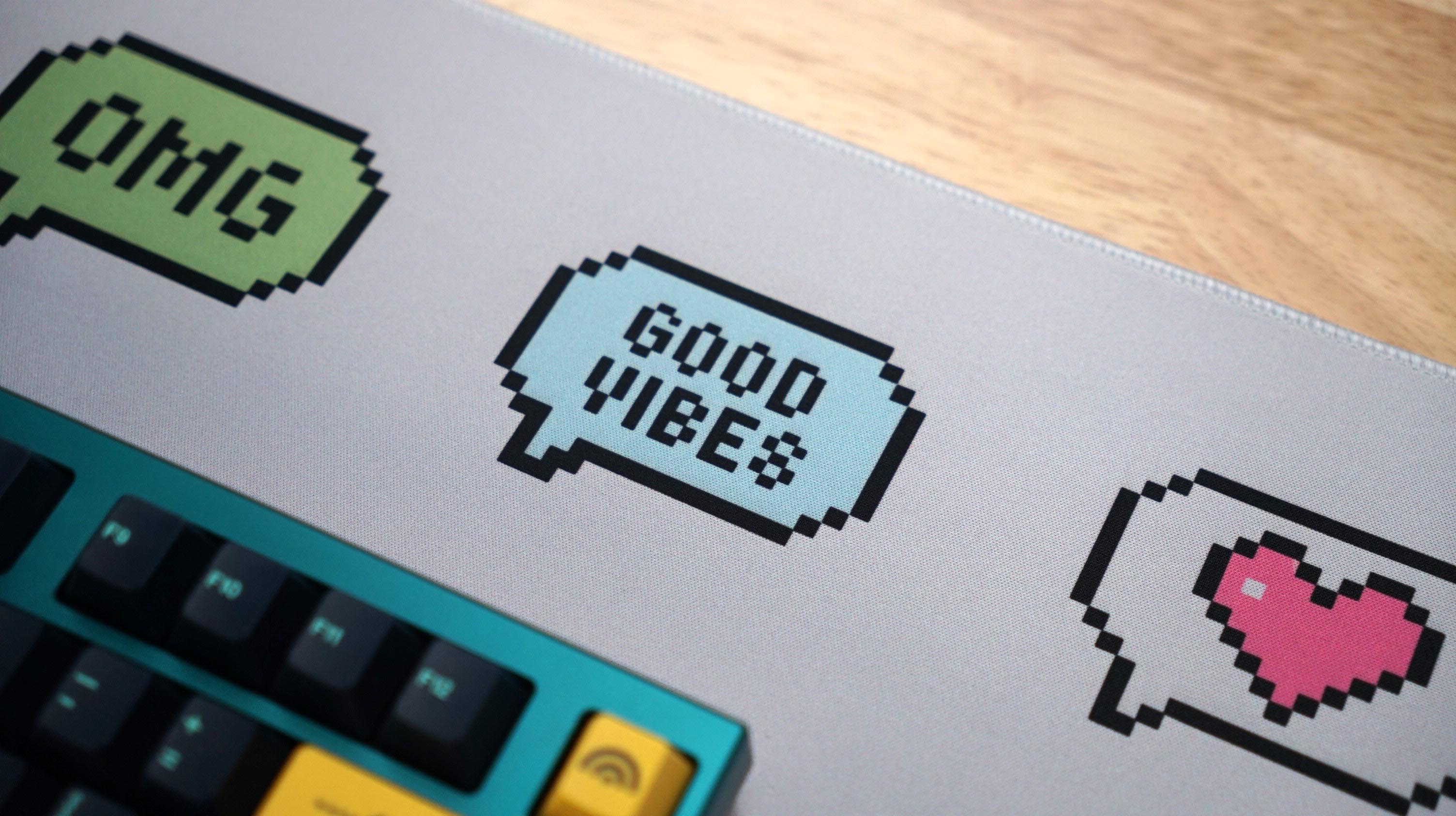 [Pre-Order] Deskmat Sói Gear Hello