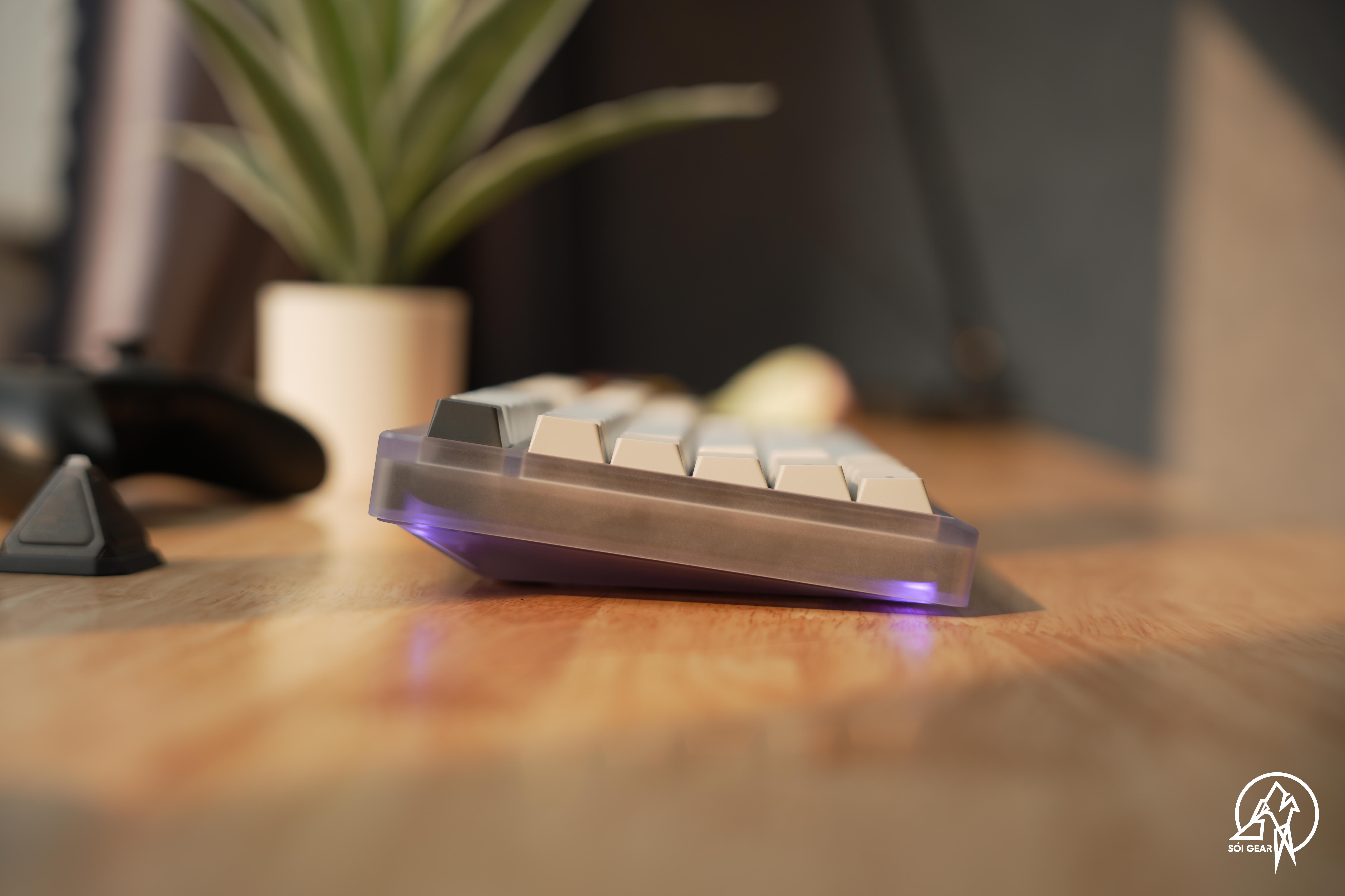 [Prebuilt by Sói] Zoom TKL DYNA - Frosted Clear - Keygeek Full Nylon - WS Gray Skies