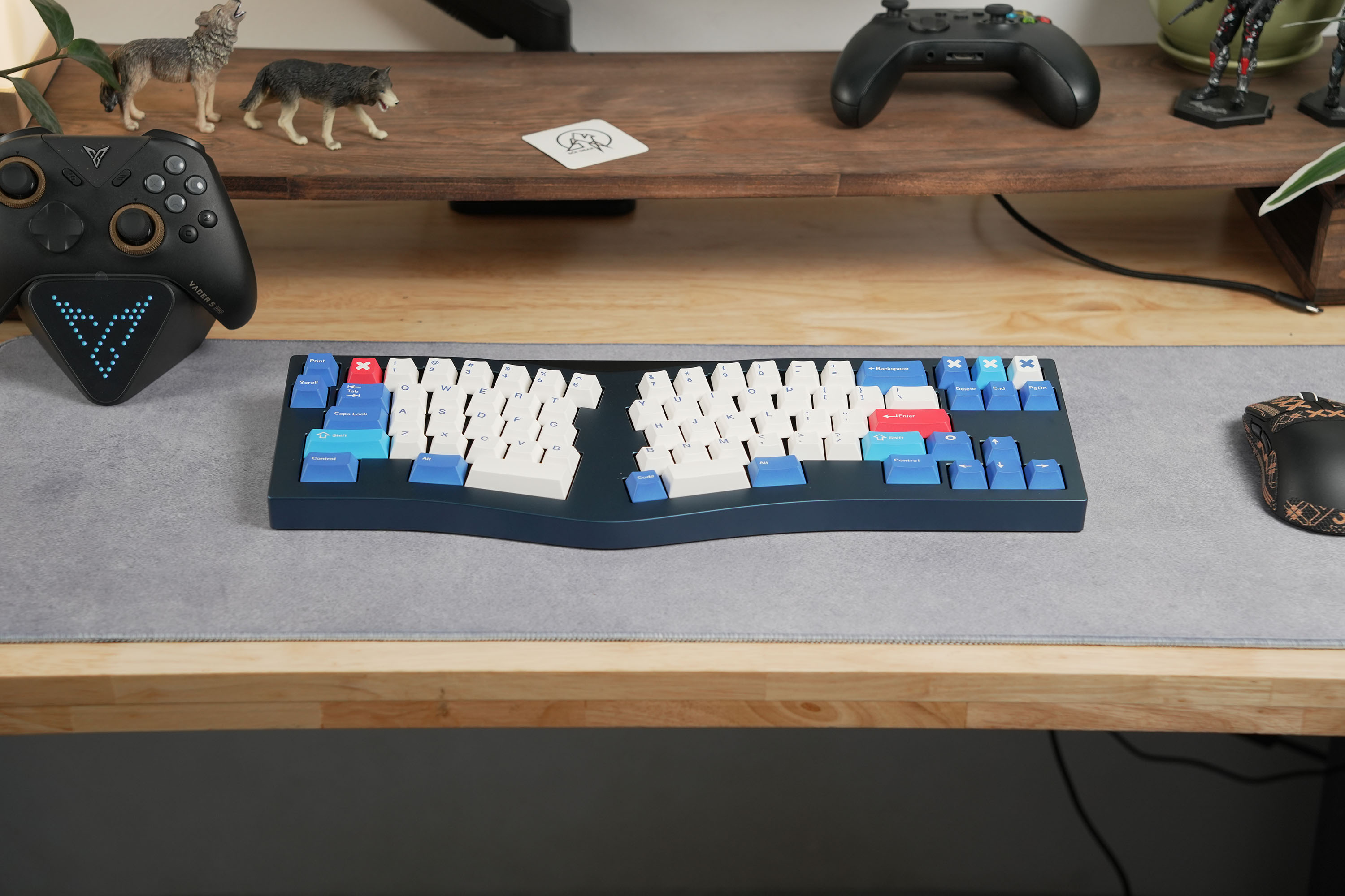 [Prebuilt by Sói] Sand Glass Ergo 70 Navy - Kailh BCP - Walker Kirkkins Cherry PBT Dyesub