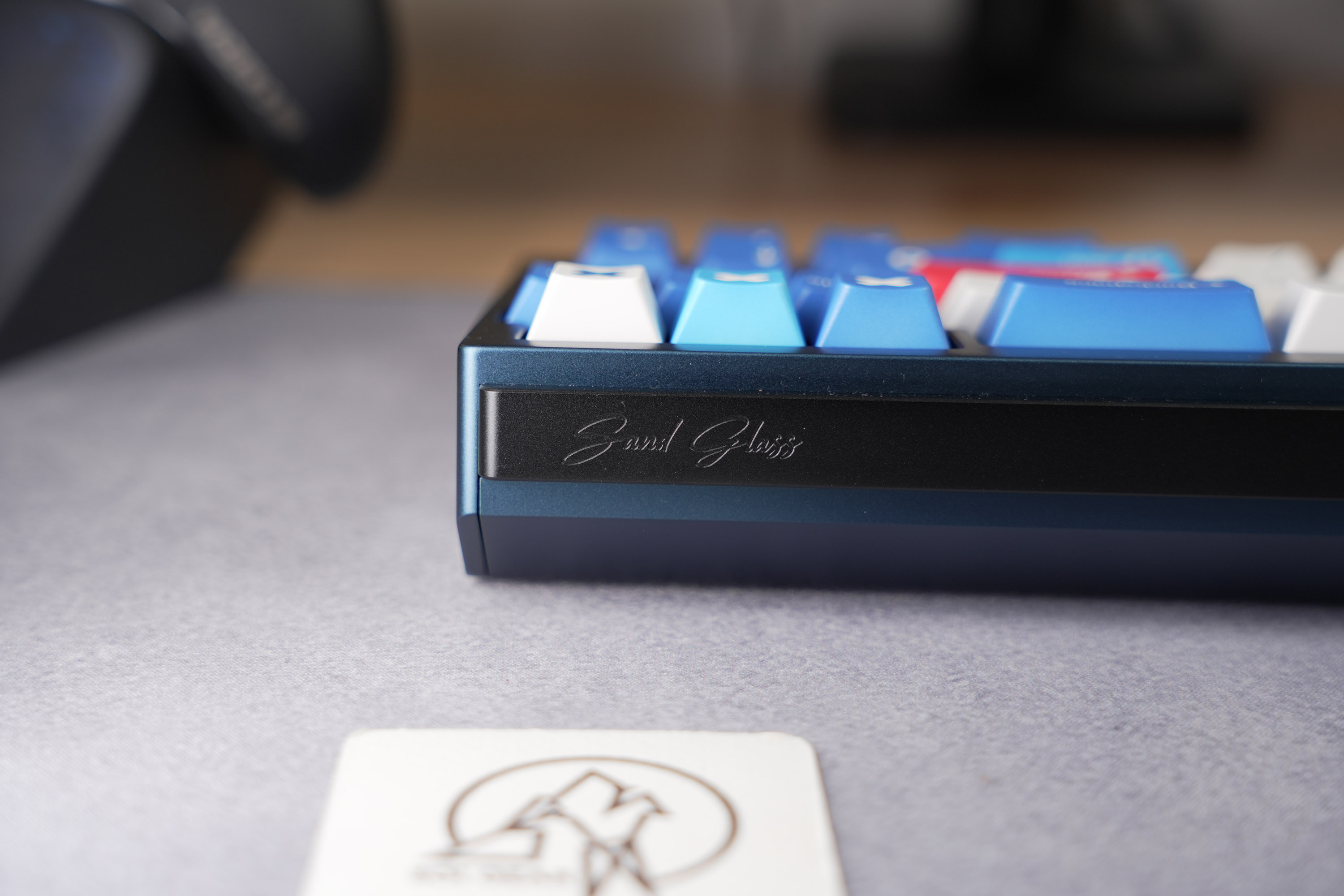 [Prebuilt by Sói] Sand Glass Ergo 70 Navy - Kailh BCP - Walker Kirkkins Cherry PBT Dyesub