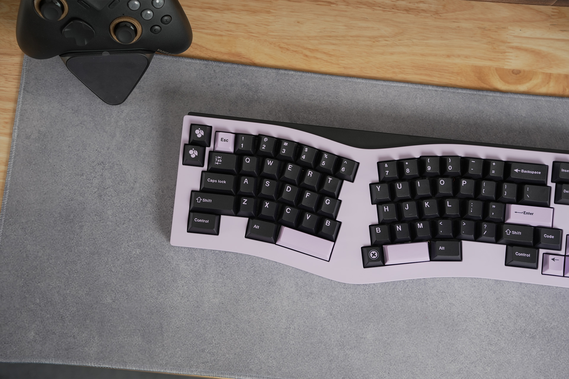 [Prebuilt by Sói] Sand Glass Ergo 70 E Purple - Cherry MX2A - Mintcaps Minimalist Black Purple PBT Dyesub