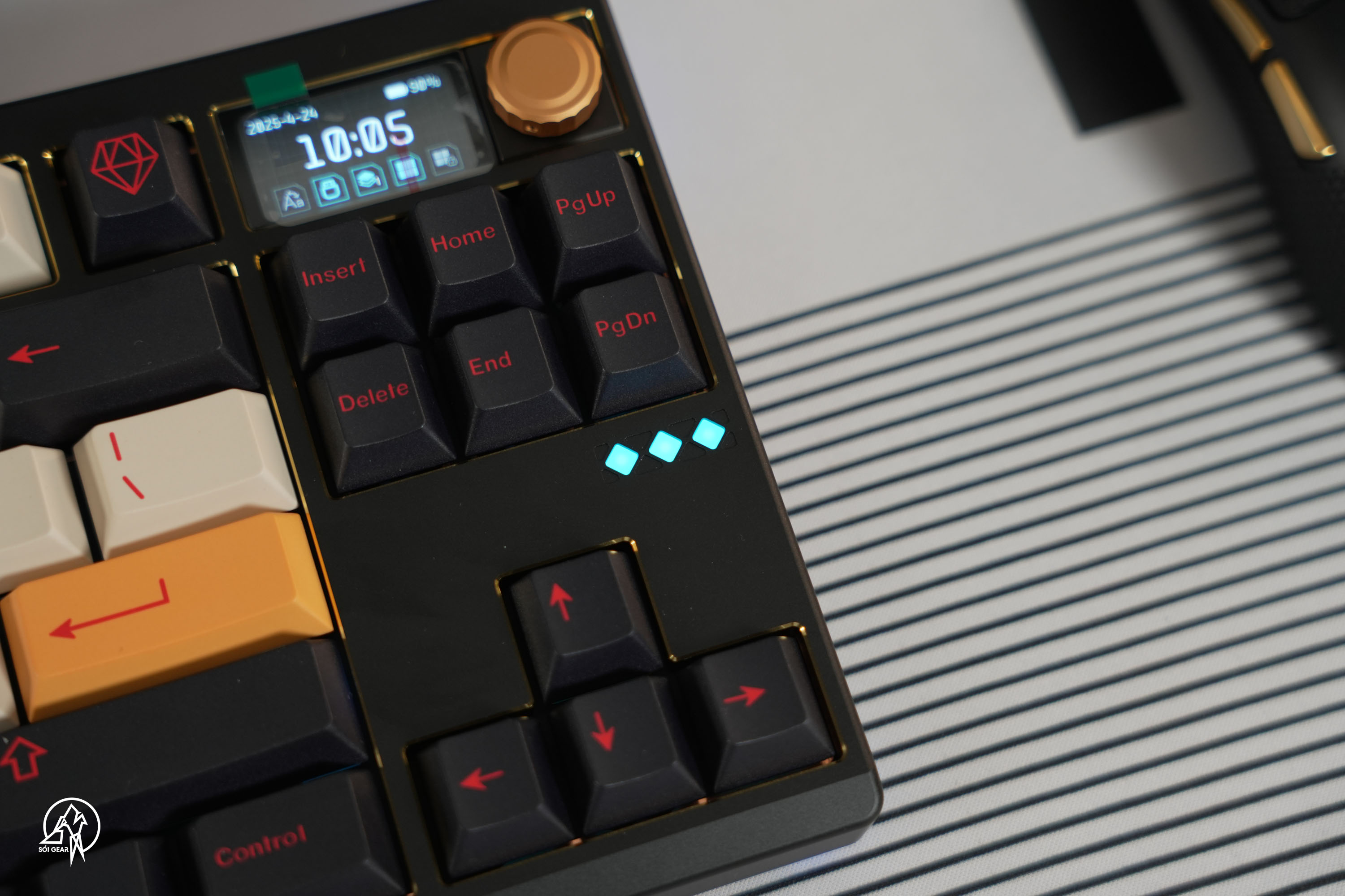 [Prebuilt by Sói] ZoomTKL DYNA Black - WS Arowana Linear - Walker Ishtar