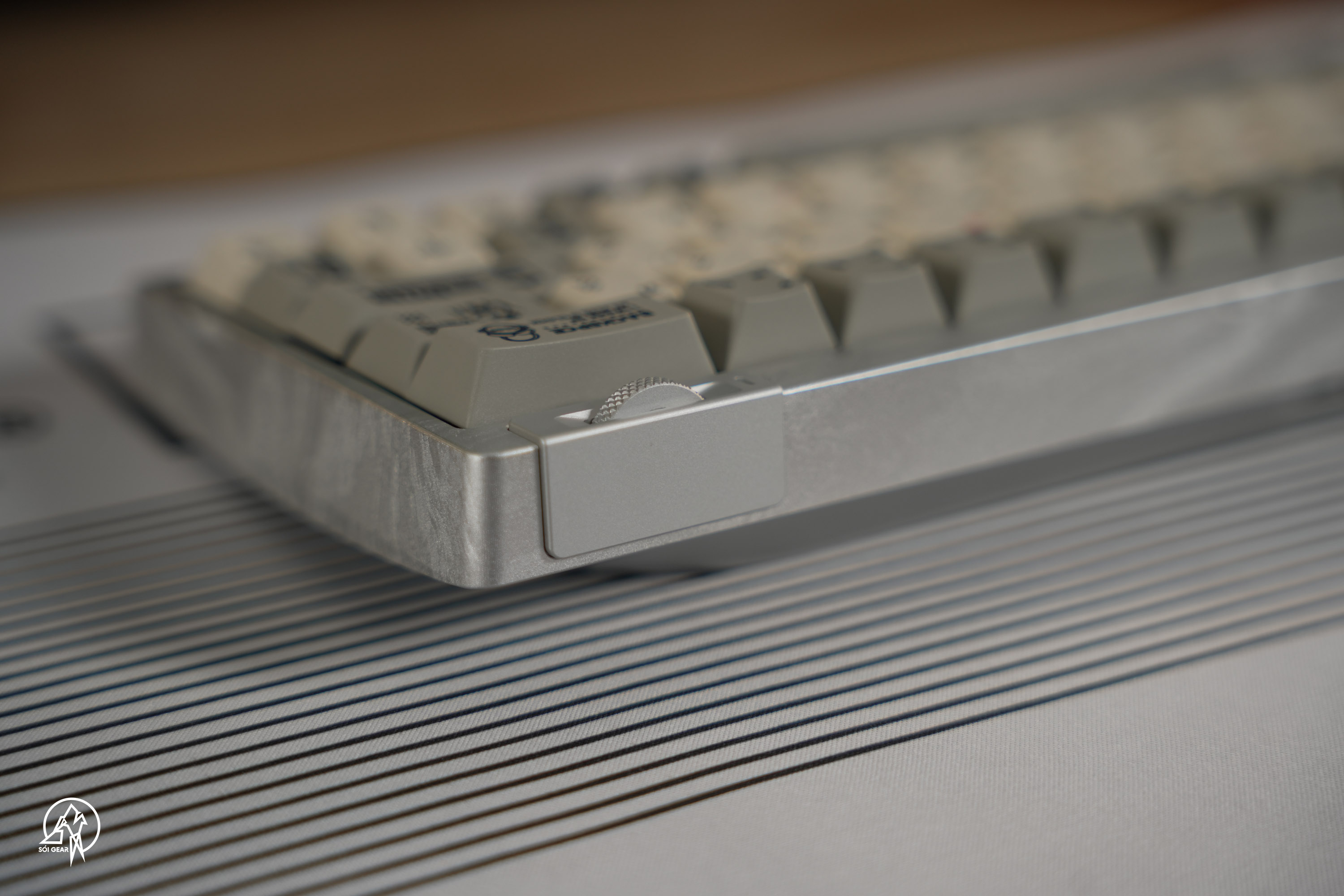 [Prebuilt by Sói] Zoom64 Forged Flow - TDX Jetliner - TapTempo 95 PBT