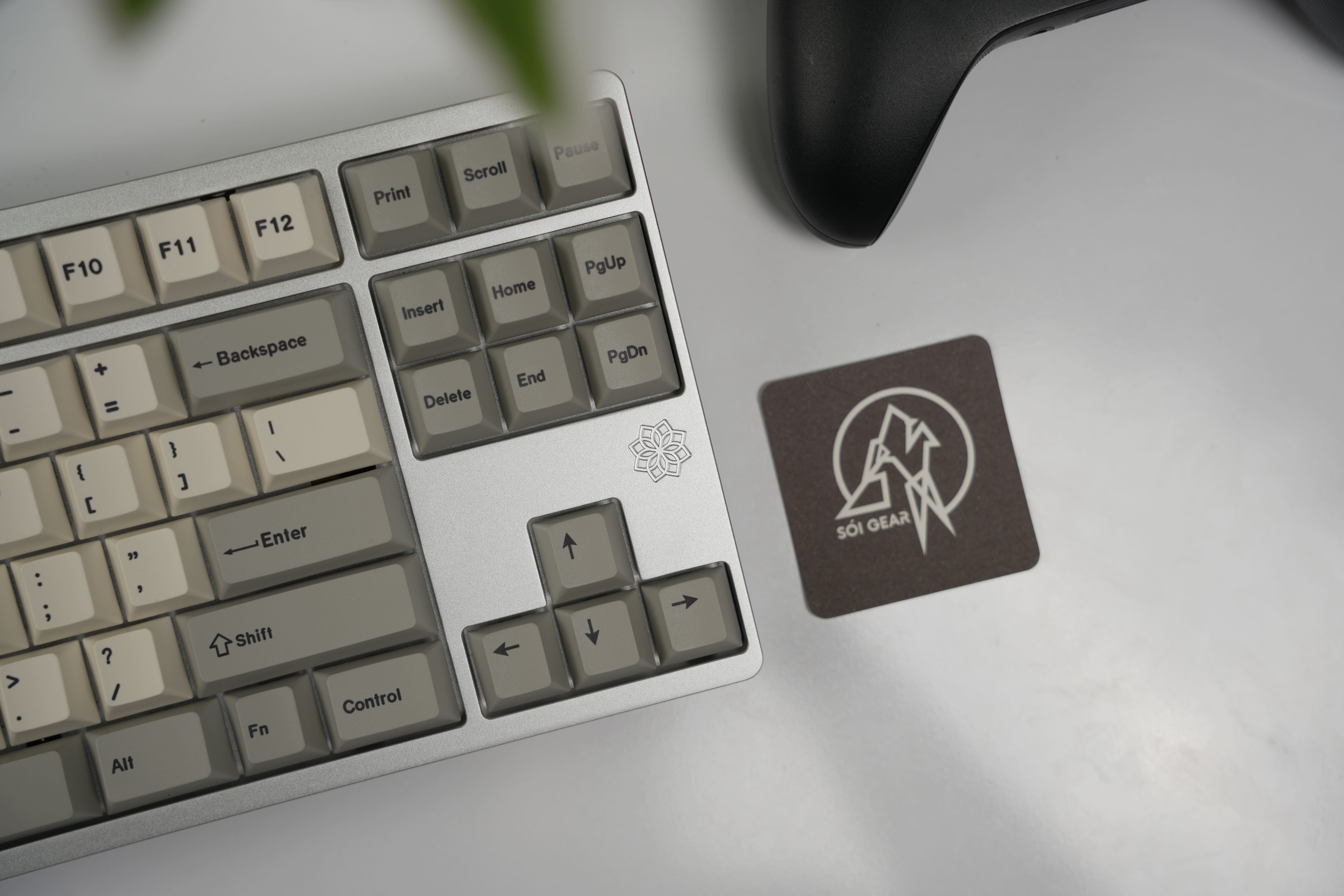 [Prebuilt by Sói] Molly80 Silver - BSUN Taichi - Mintcaps Retro100