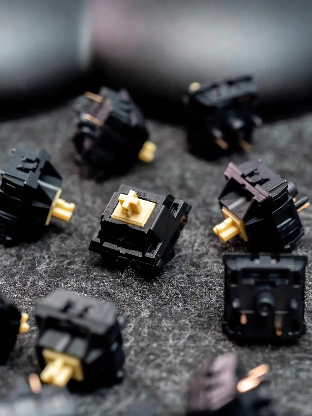 Switch Linear Keygeek x MZ Y3