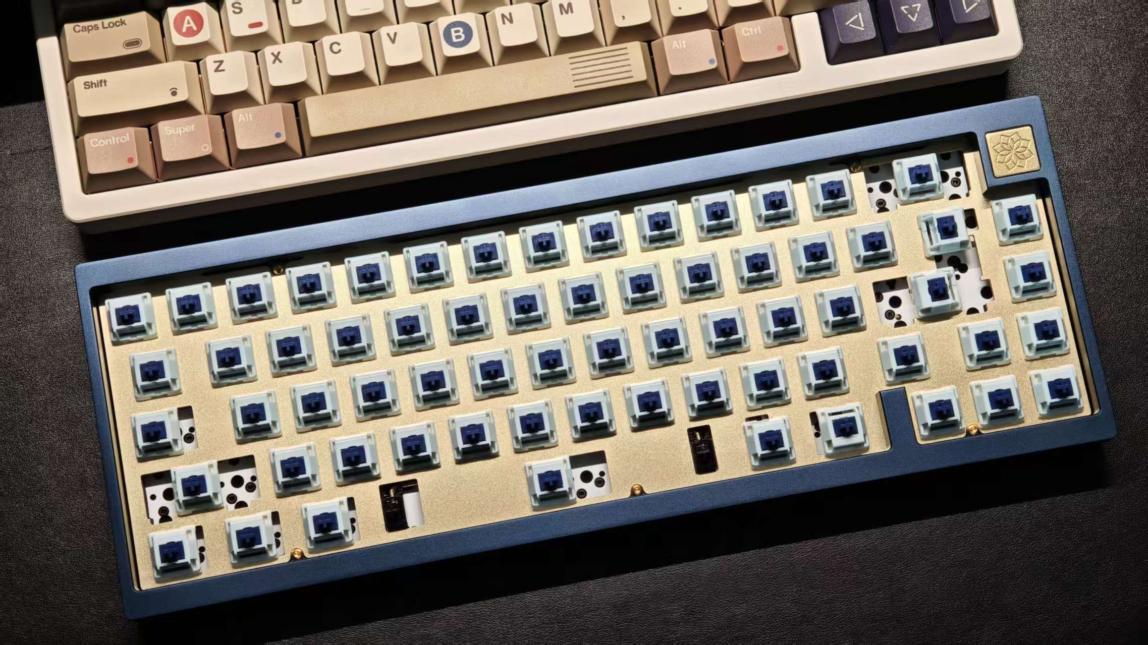 [GB] Bàn phím cơ Molly65 CU KIT