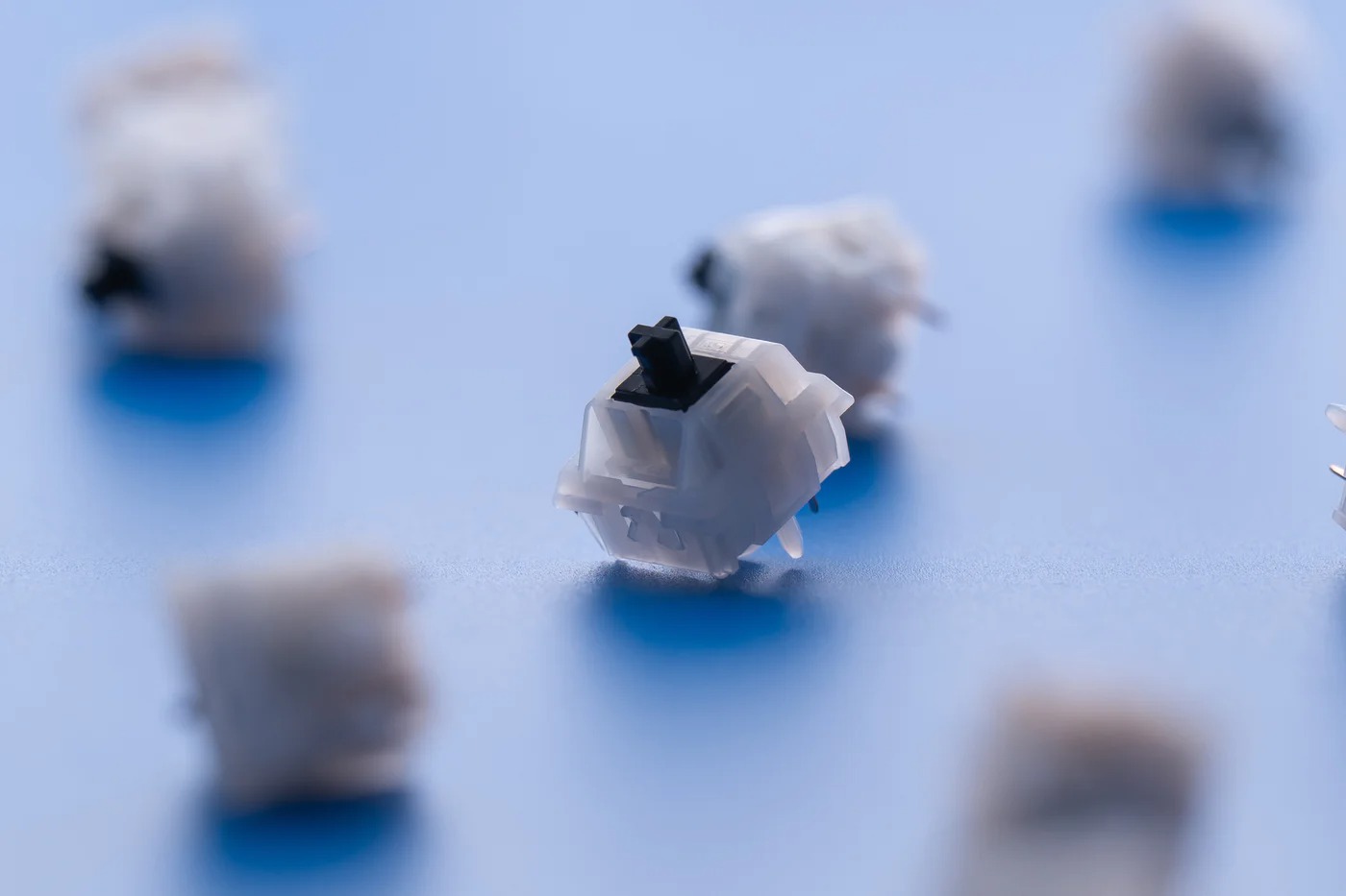 Switch Linear Keygeek x MZ Y3X