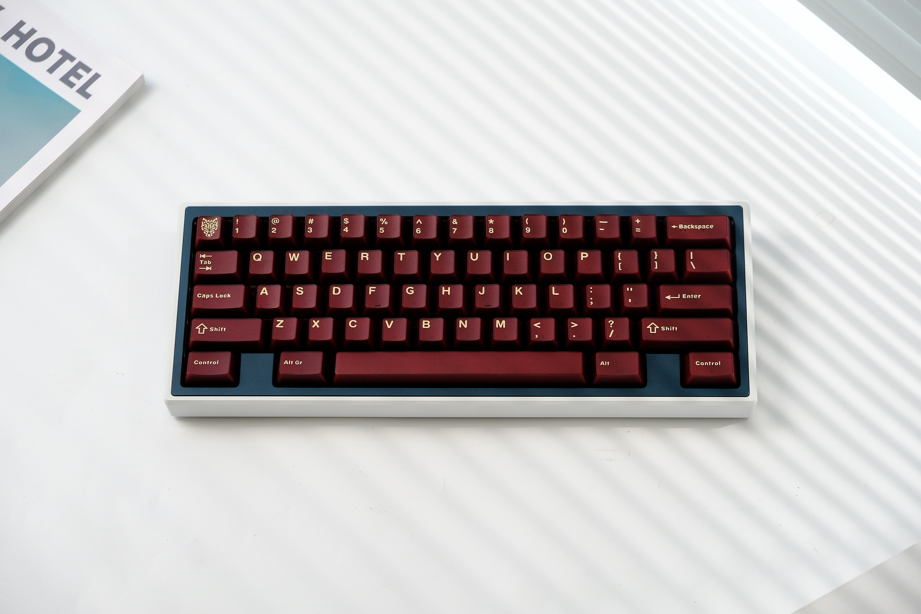 Keycap cherry AIFEI PYGA Red Semi-Transparent ABS Doubleshot