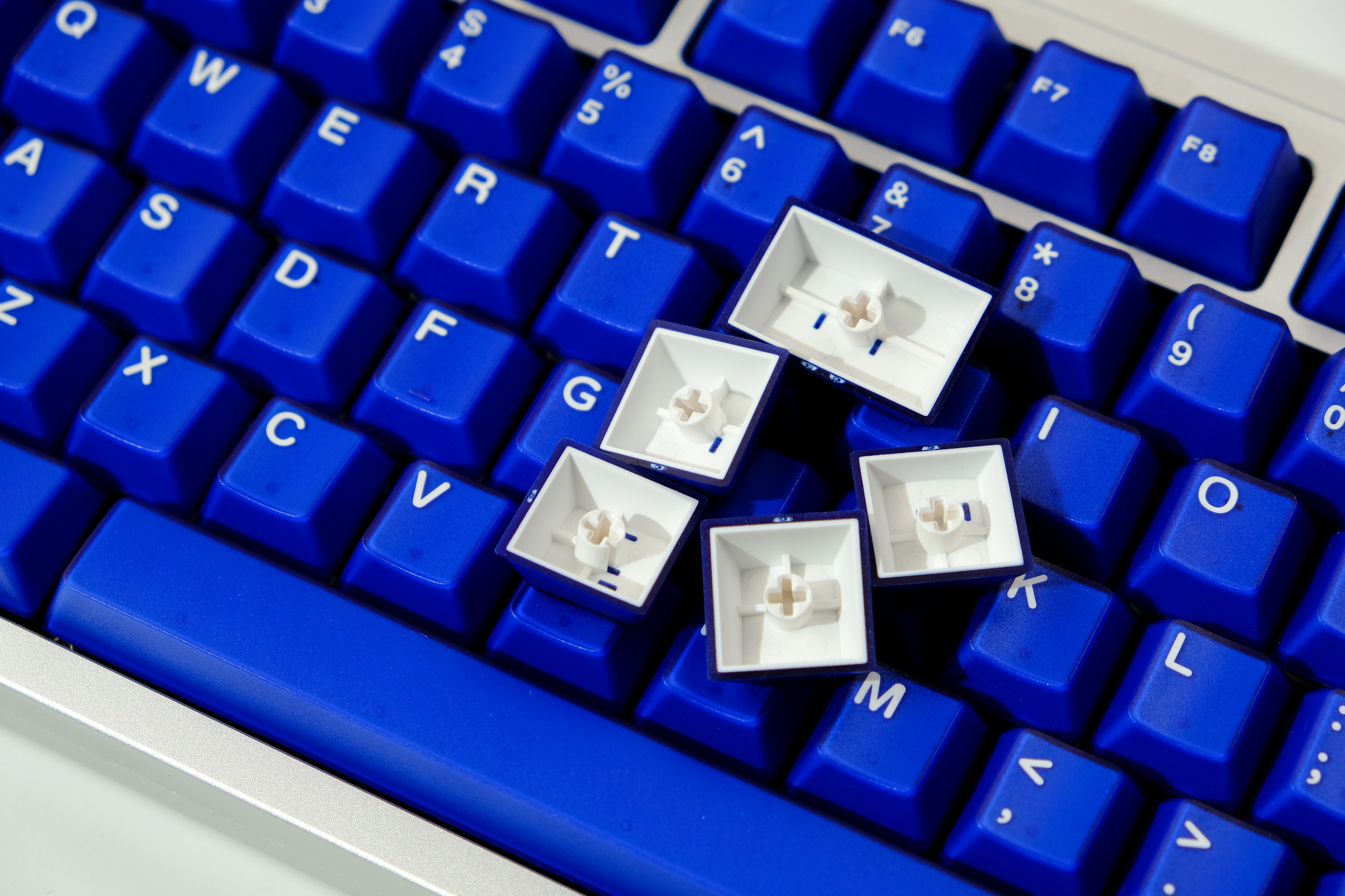 [In Stock] Keycap Cherry Aifei Pyga Blue Semi-Transparent ABS Doubleshot