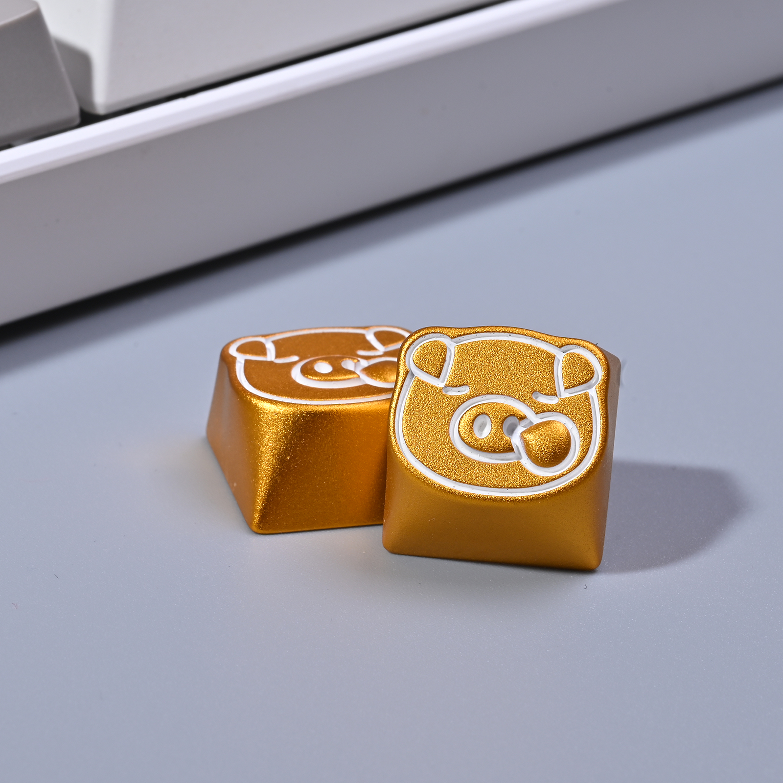 Keycap Artisan Pig | Kelowna