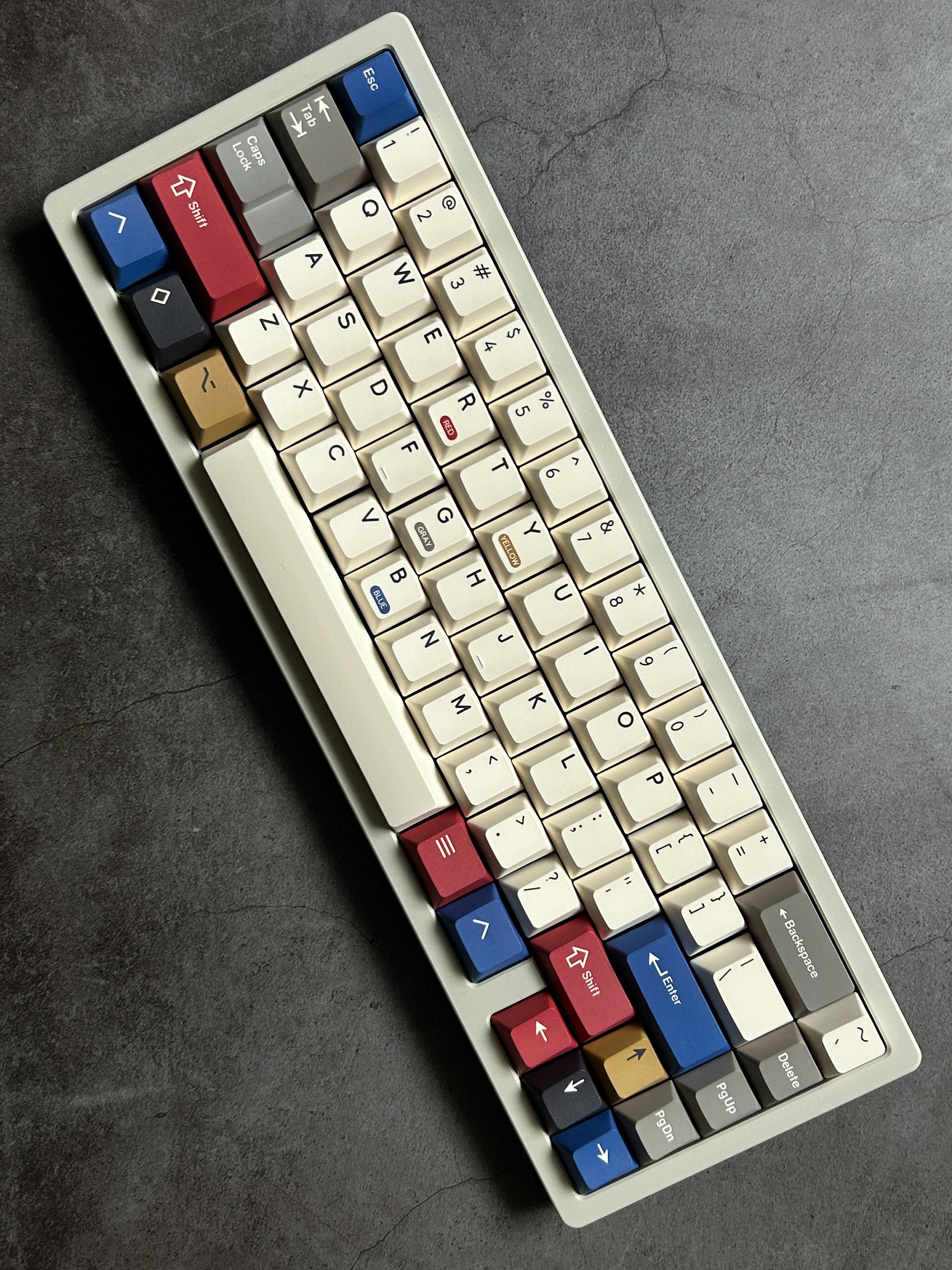 Keycap Walker Cherry Retro100 PBT Dyesub (Text)