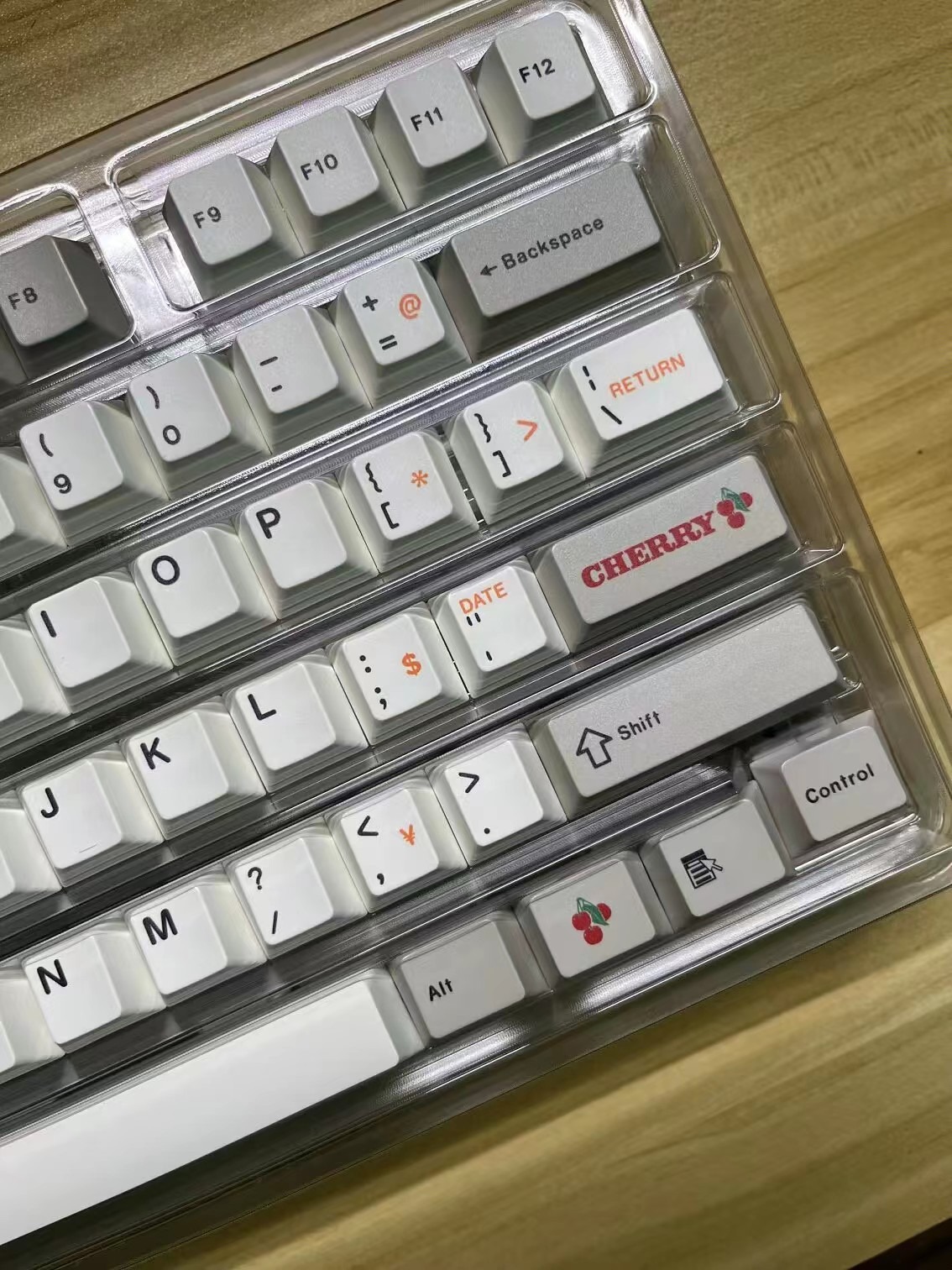 Keycap Cherry JC PBT Dyesub Cherry Colour