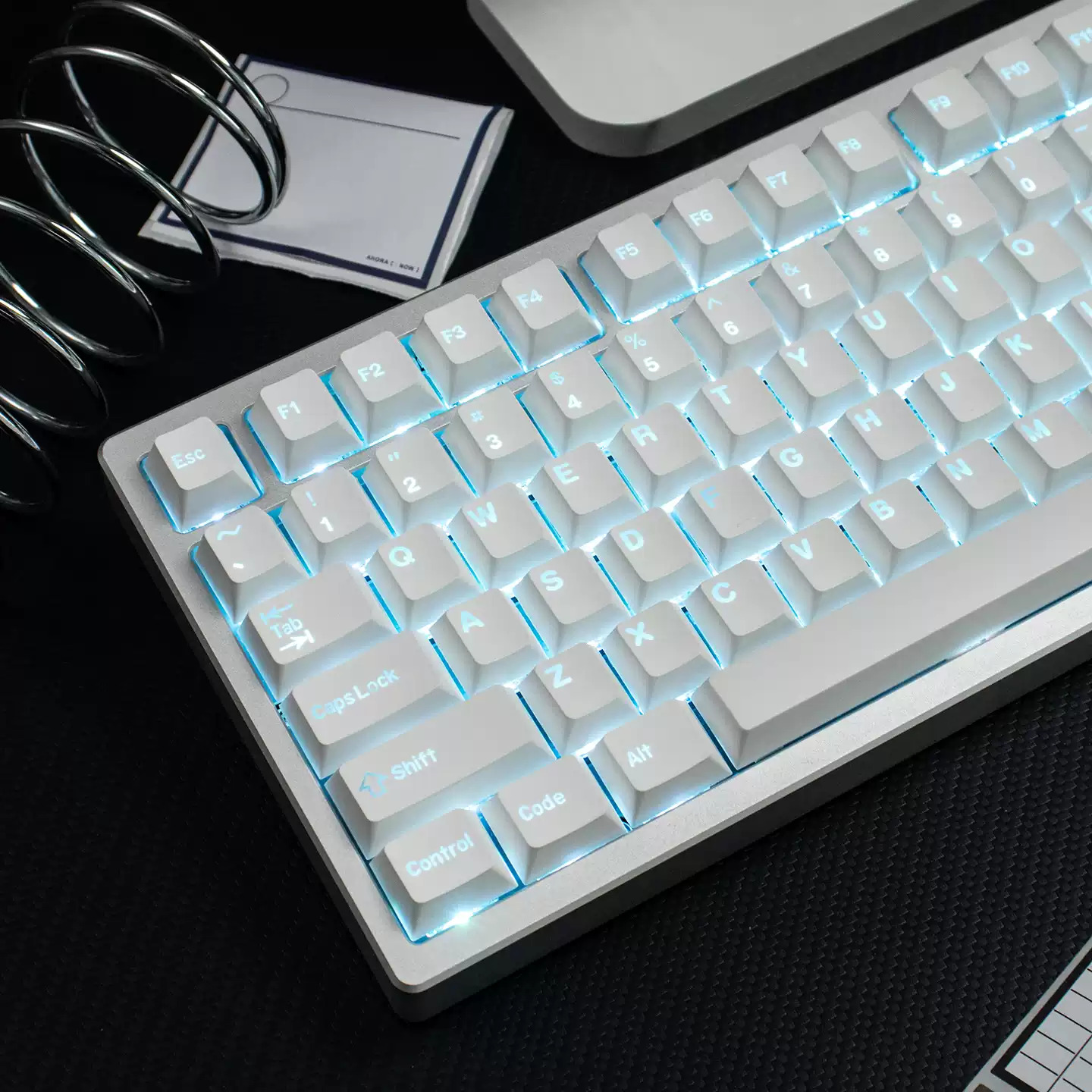 Keycap Mintcap Minimalist White Xuyên led Cherry PBT Doubleshot