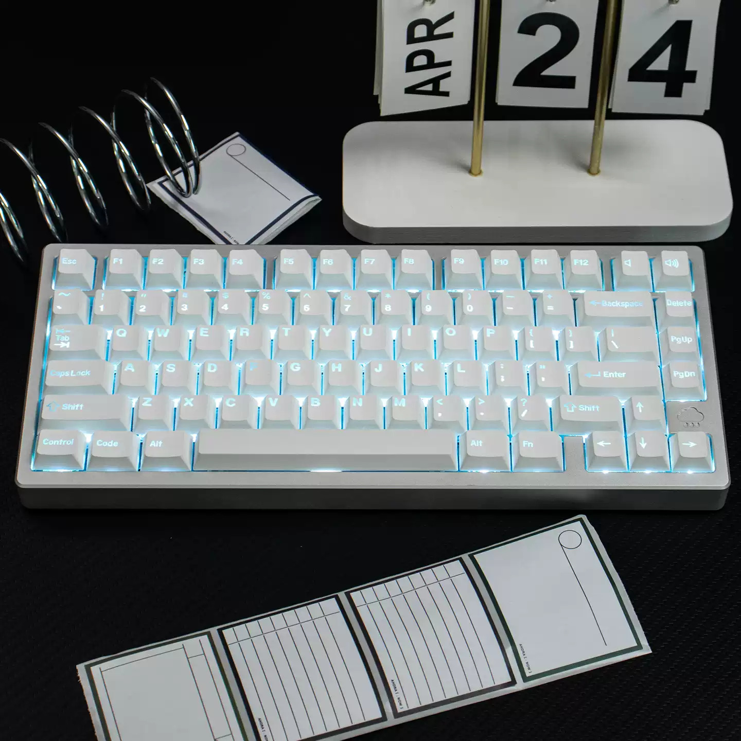 Keycap Mintcap Minimalist White Xuyên led Cherry PBT Doubleshot