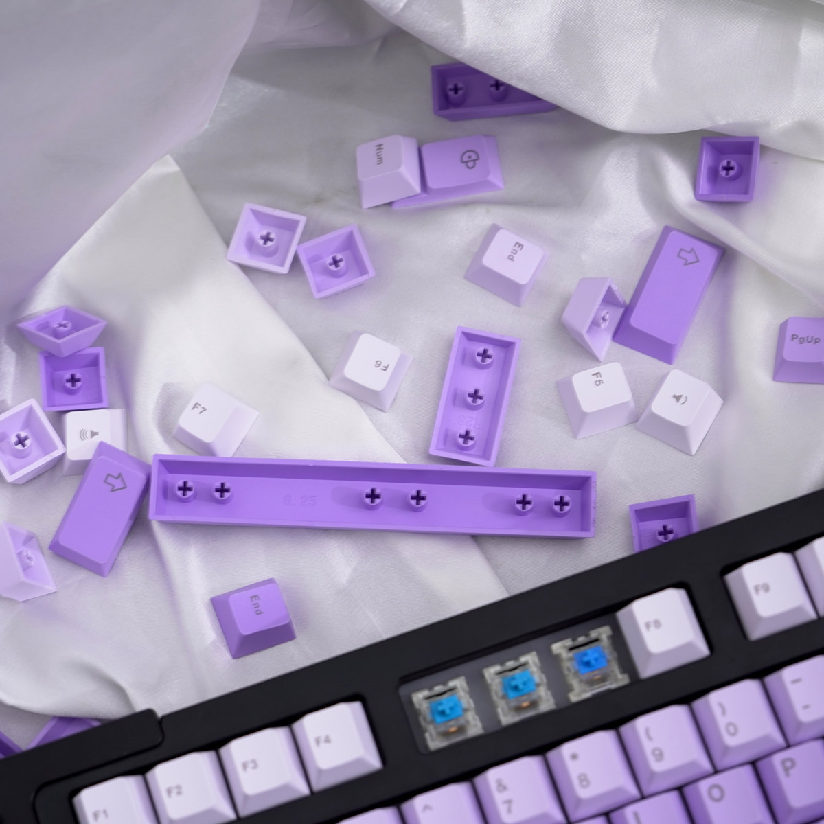 Keycap Cherry Gradient Purple PBT Dyesub (Chữ trên - không xuyên led)