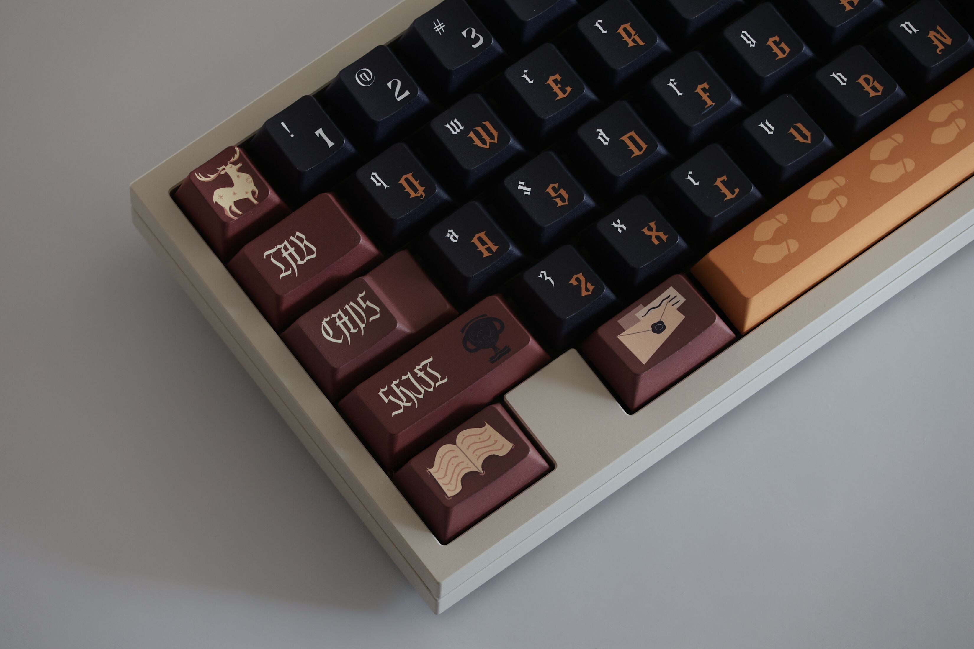 [In Stock] Keycap Cherry WUKDS Harry PBT Dyesub