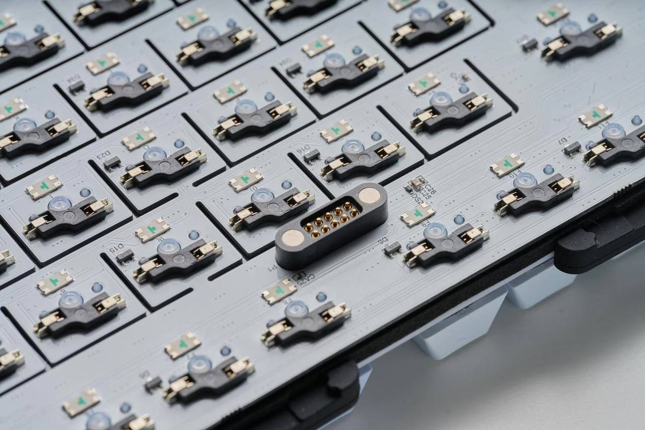 [GB] TICKTYPE DP104 FULL SIZE KEYBOARD KIT