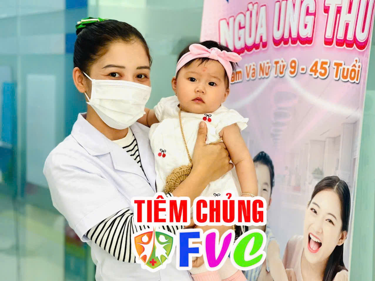 Viêm phổi ở trẻ có lây không? Dấu hiệu cha mẹ cần ghi nhớ