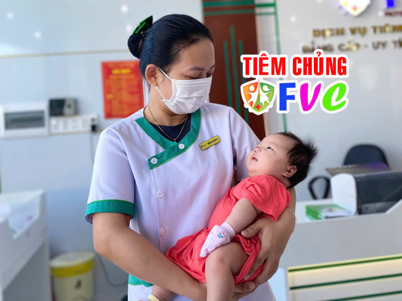 Mùa hè cảnh giác với sốt virus ở trẻ em