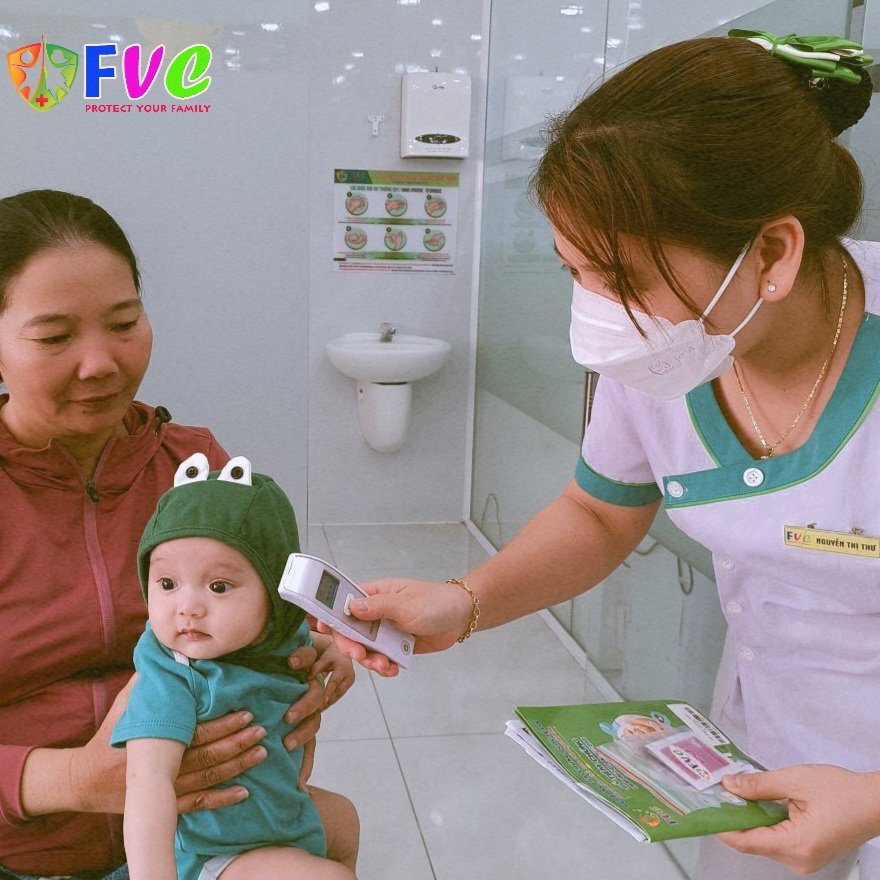 Hà Nội phát hiện thêm ổ dịch tay chân miệng mới, cách xử trí phòng lây lan và biến chứng