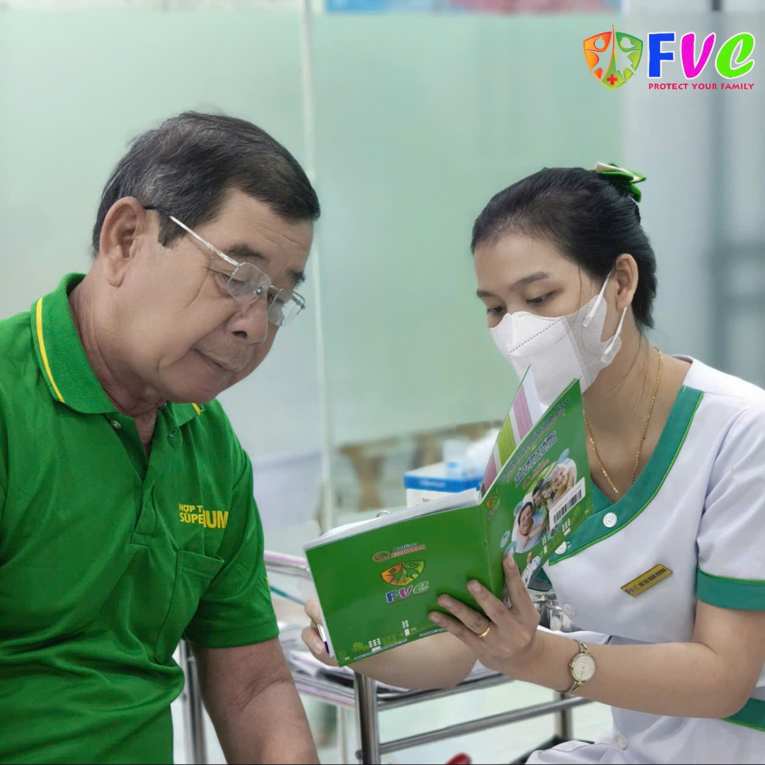 5 lưu ý chăm sóc người cao tuổi mắc viêm phổi tại nhà