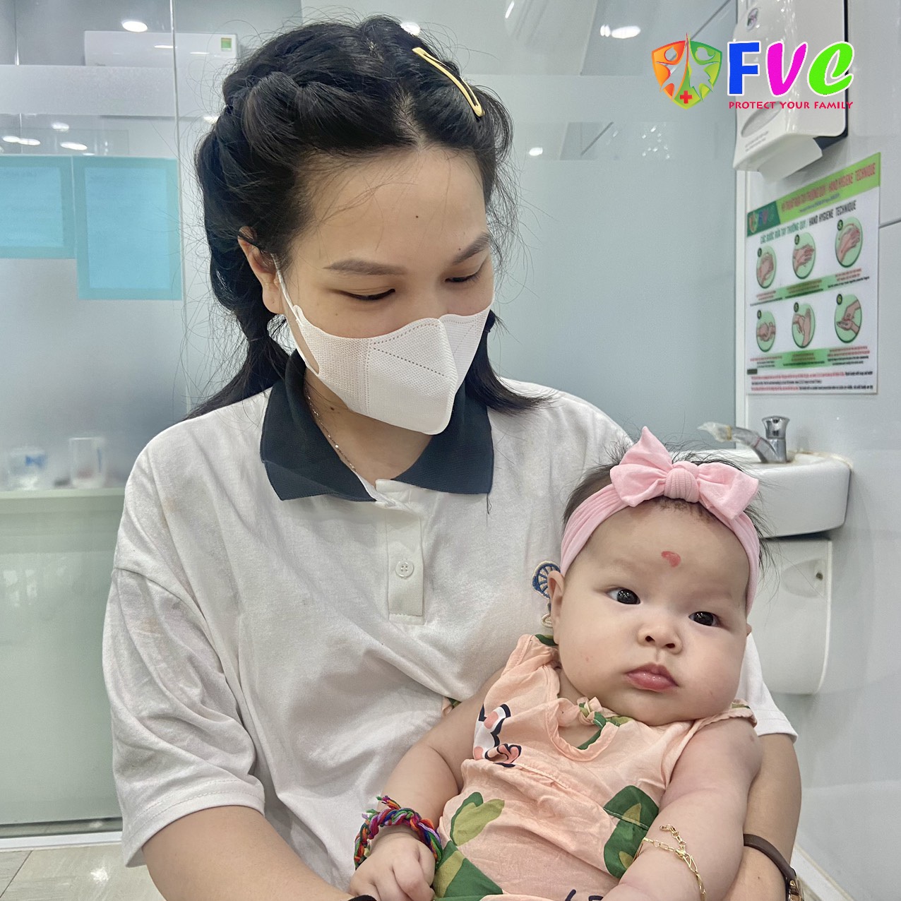 Lưu ý khi đang cho con bú bị cảm cúm đau họng