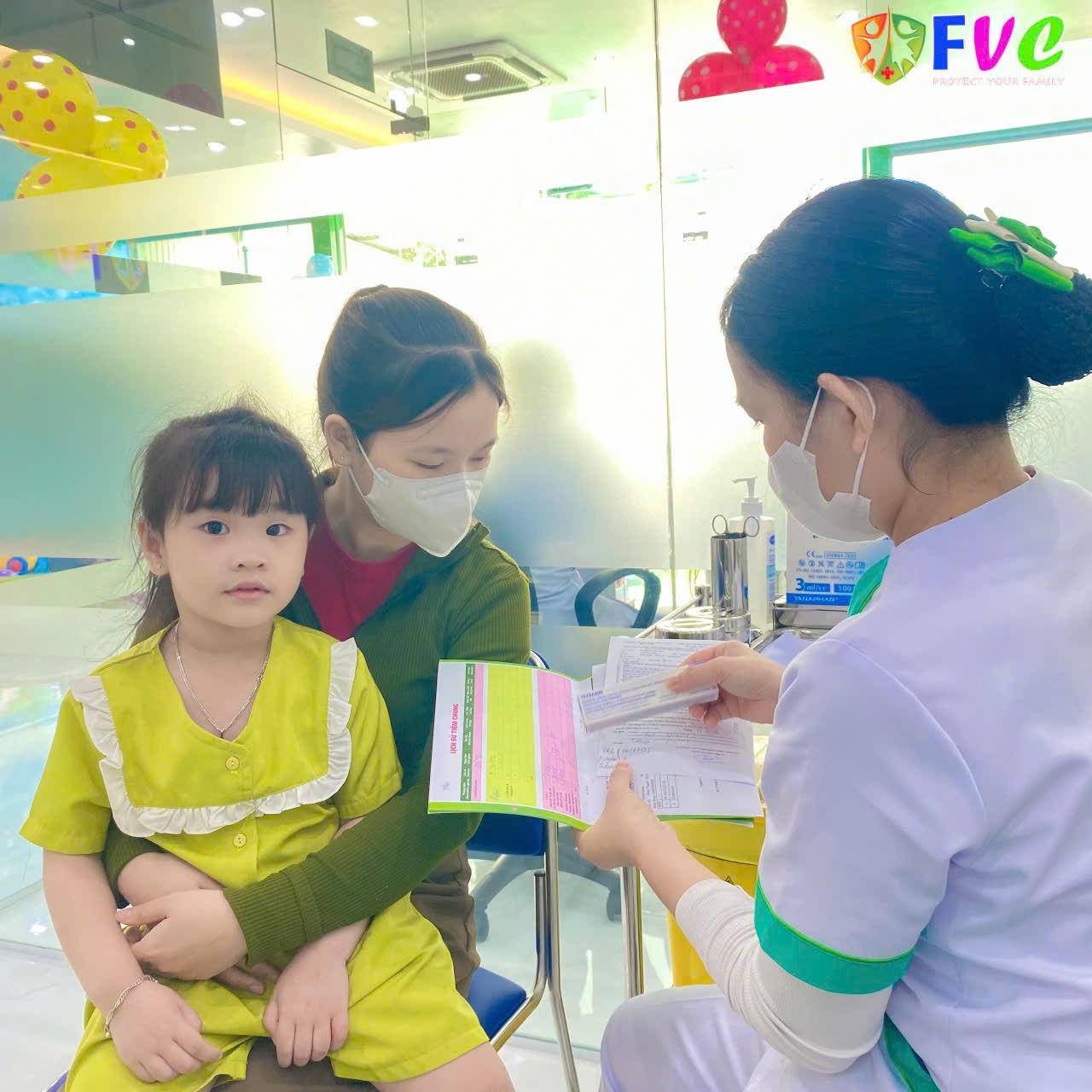 Tiêm 6 trong 1 có cần tiêm viêm gan B và câu trả lời