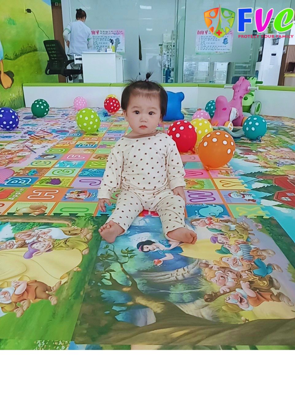 Mắc bệnh dại từ vết cào của mèo