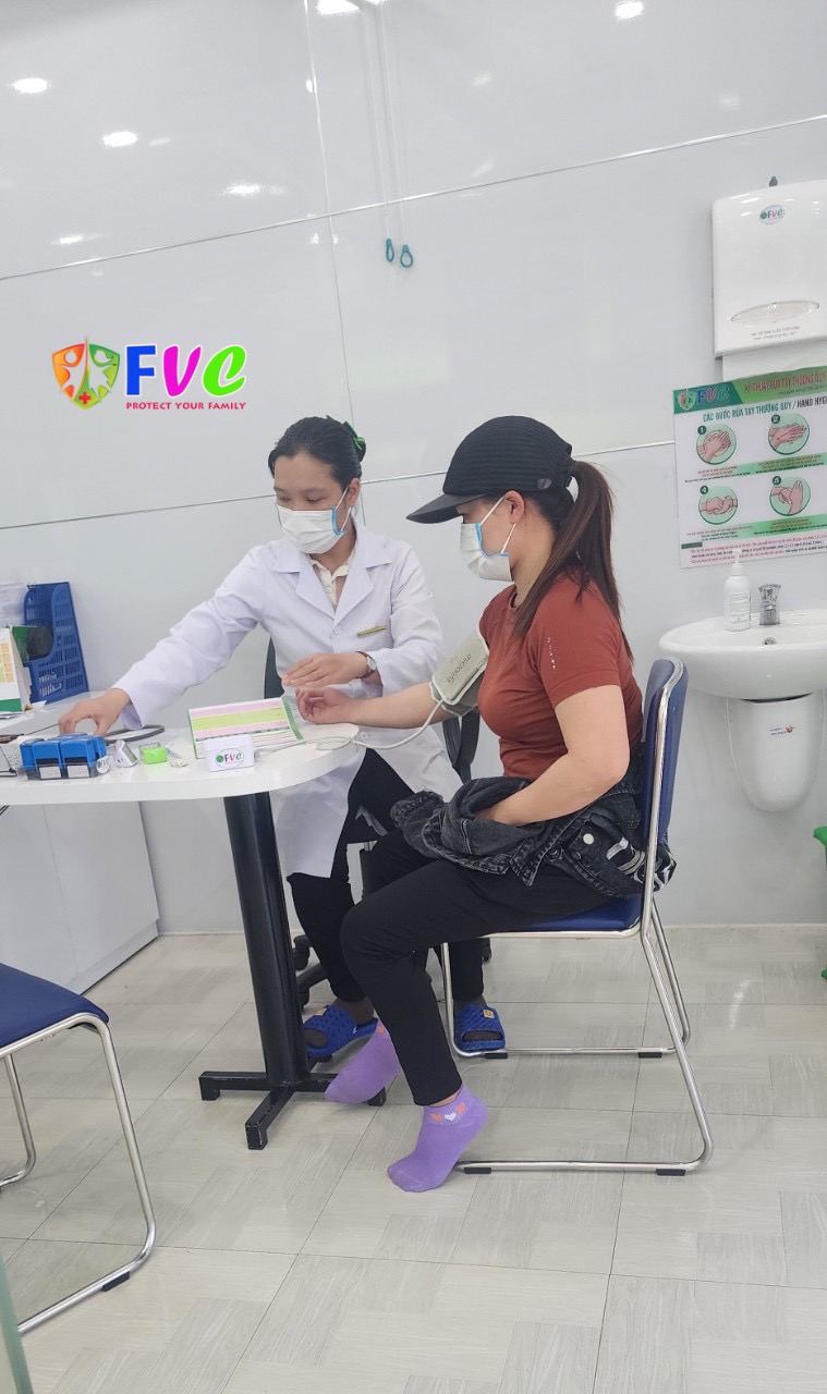 Tìm hiểu 5 thông tin cần biết về vacxin zona