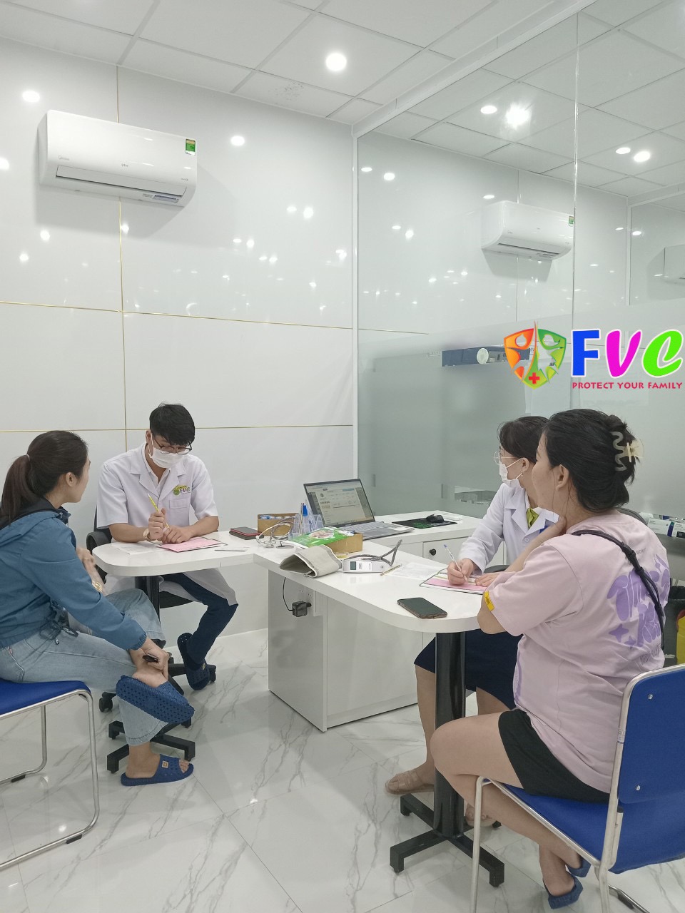 Có nên tiêm vắc xin HPV trước khi mang bầu và thời điểm cần tiêm