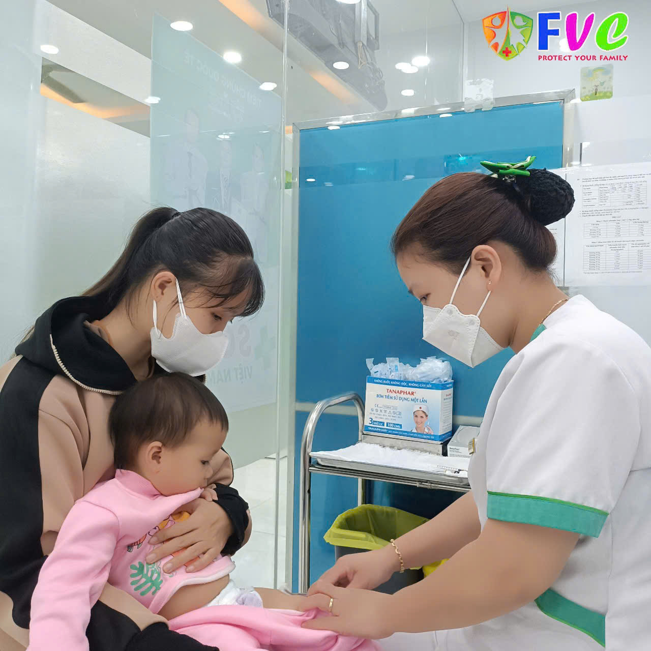 Để chủng ngừa vi rút Rota cho trẻ hiệu quả, mẹ đừng bỏ lỡ cột mốc 6 tuần tuổi