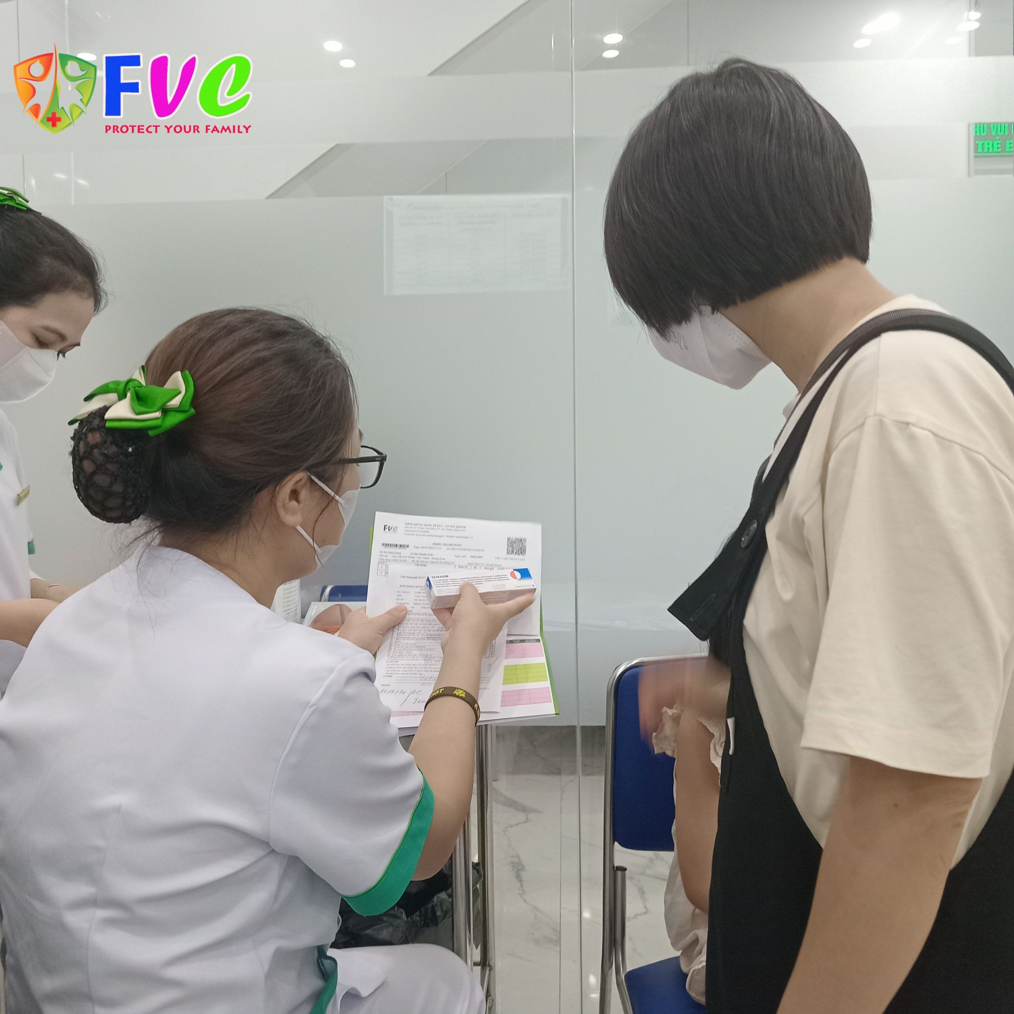Nguy cơ mắc bạch hầu, uốn ván, ho gà ở nhóm lớn tuổi