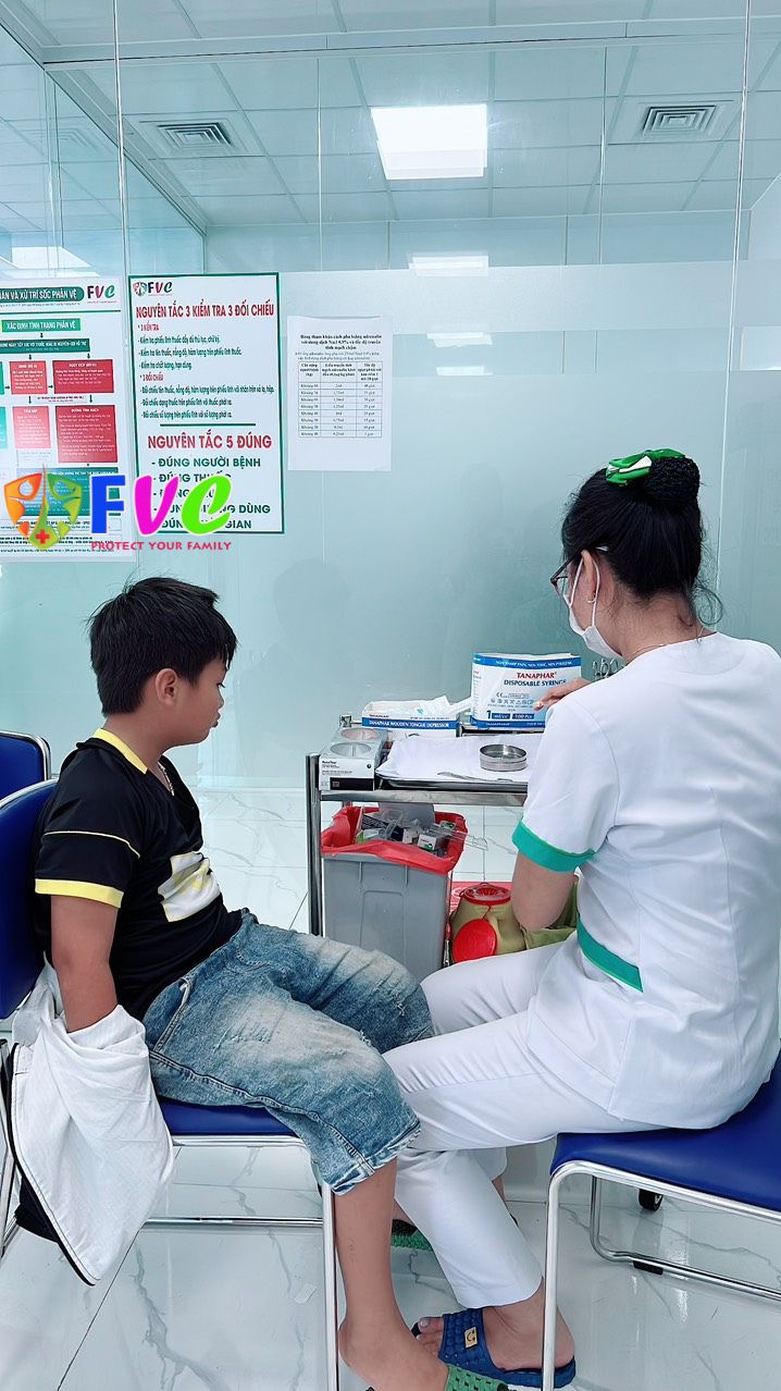 Bệnh Whitmore là gì? Biểu hiện, cách điều trị và phòng bệnh tránh tử vong