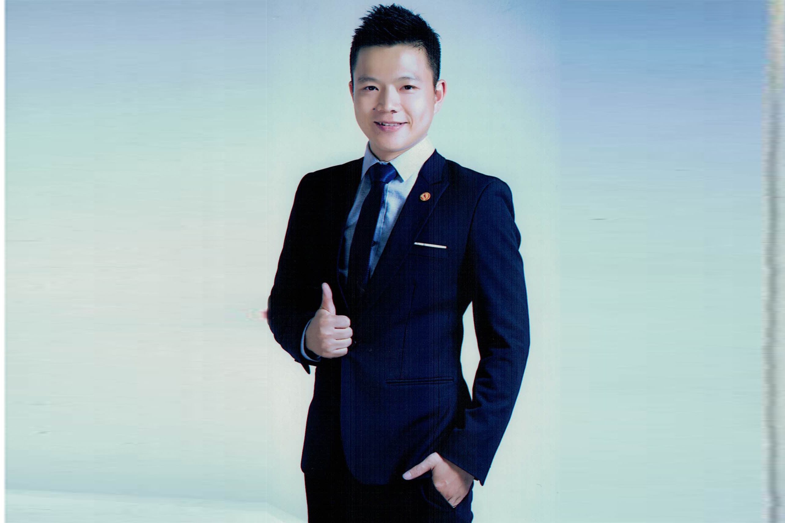 Câu chuyện về CEO trẻ muốn đưa thời trang Việt Nam ra thế giới