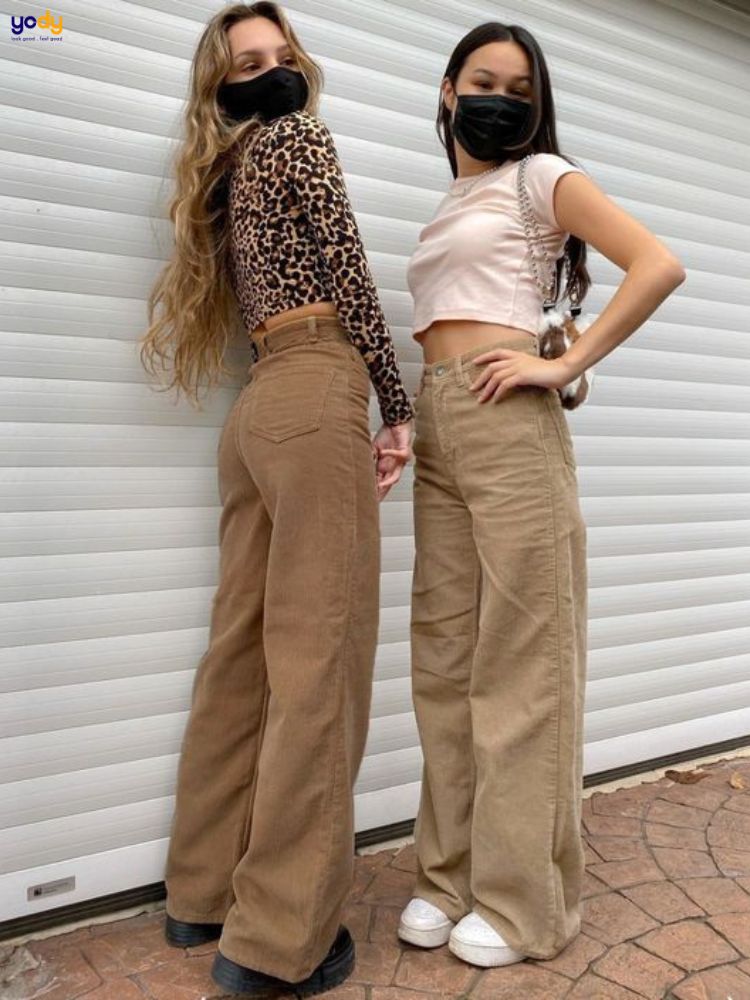 Quần nhung tăm phối áo croptop