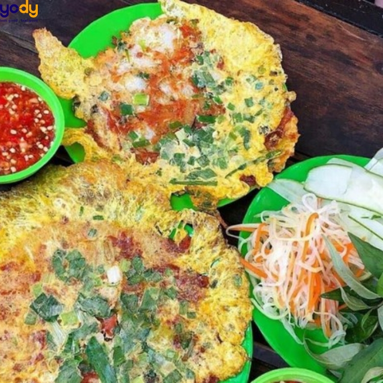 Ăn gì ở Huế