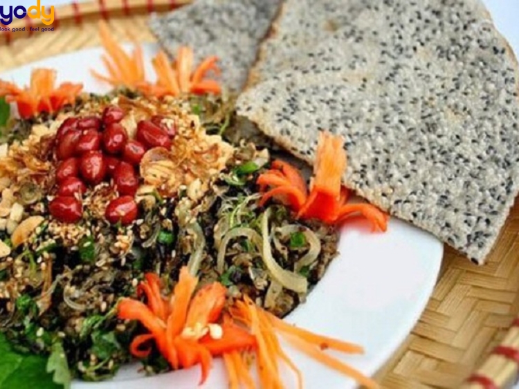 Ăn gì ở Huế