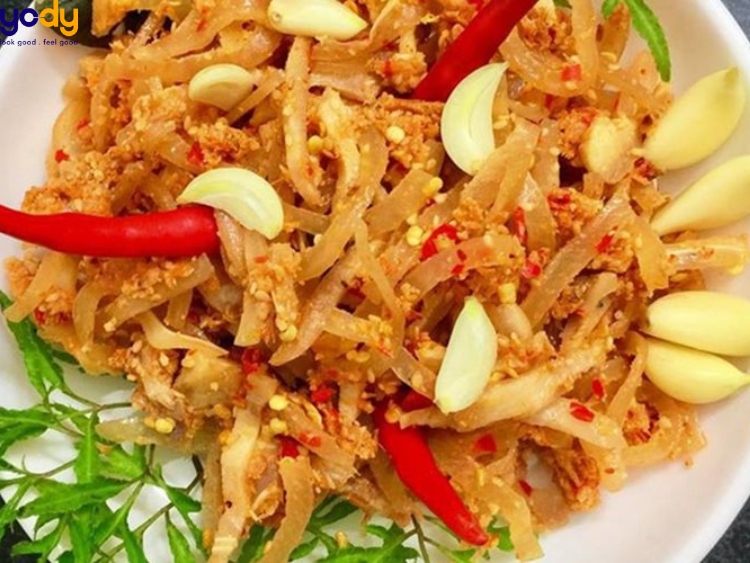 ở Huế ăn gì