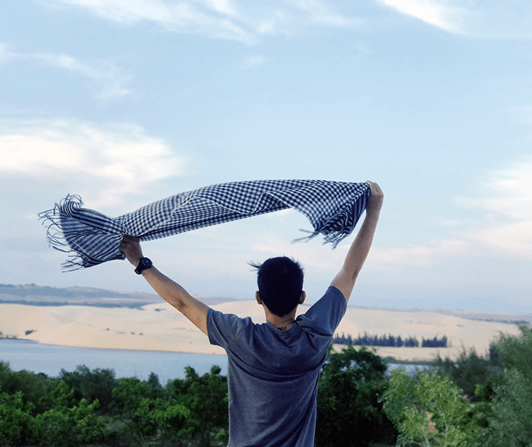 100 ảnh chụp sau lưng nam đẹp, cool ngầu và cá tính 100 Ảnh Chụp Sau Lưng Nam Đẹp, Cool Ngầu Và Cá Tính