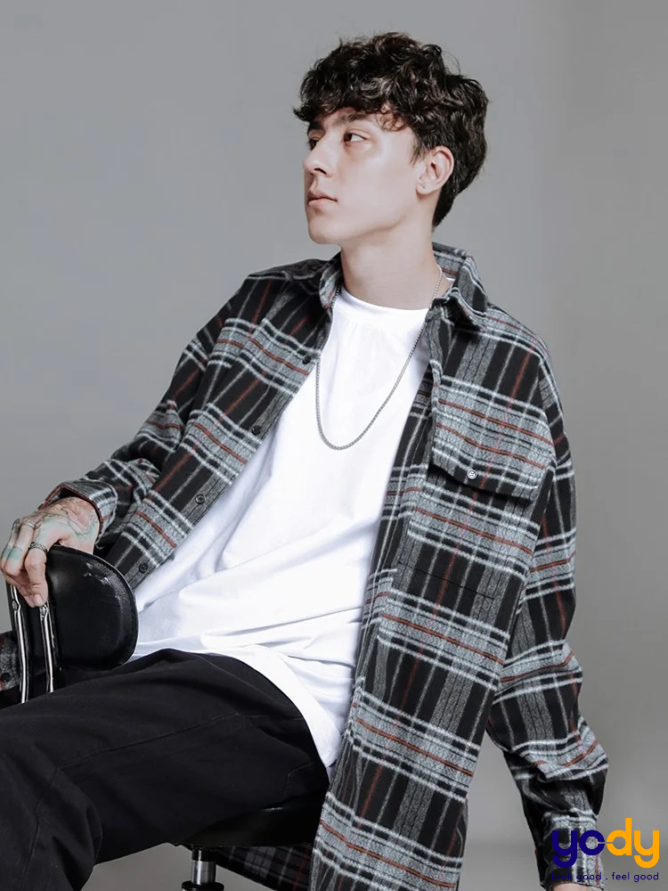  Phối áo flannel thời trang