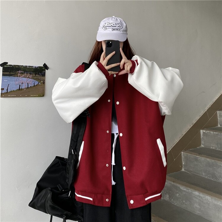 phối đồ với áo khoác bomber nữ form rộng