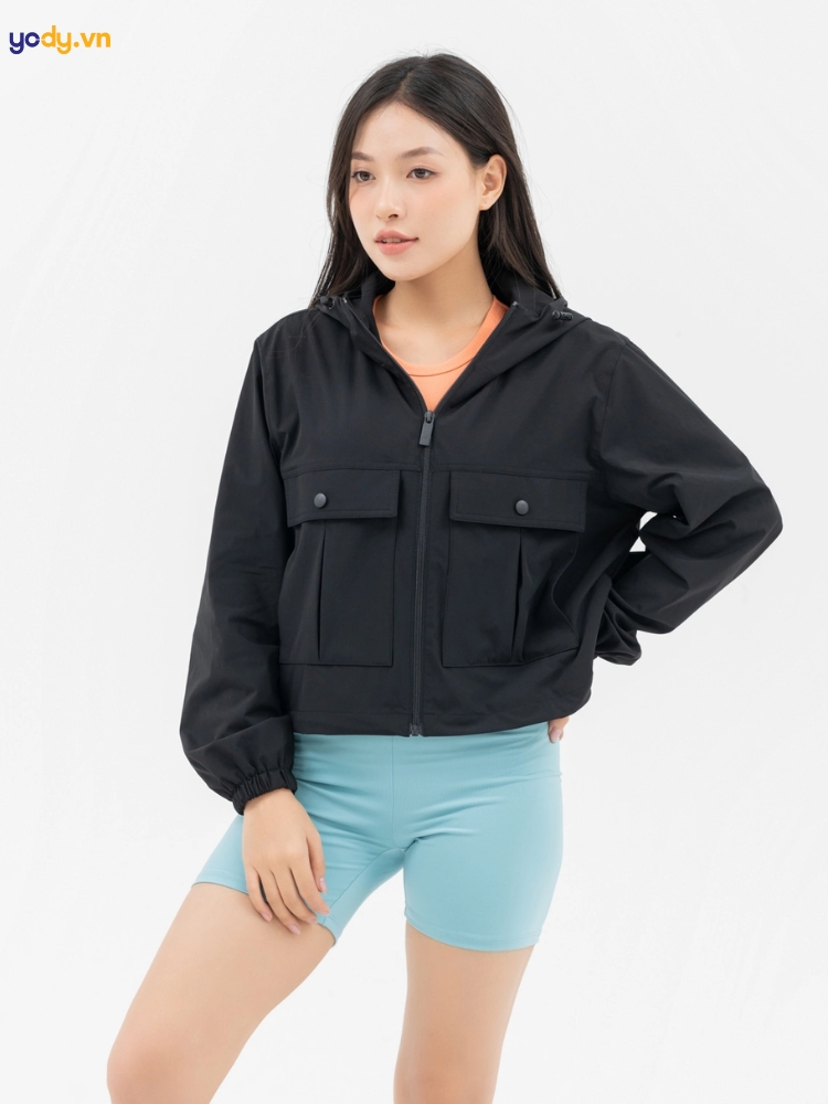 phối đồ với Áo khoác gió bomber nữ