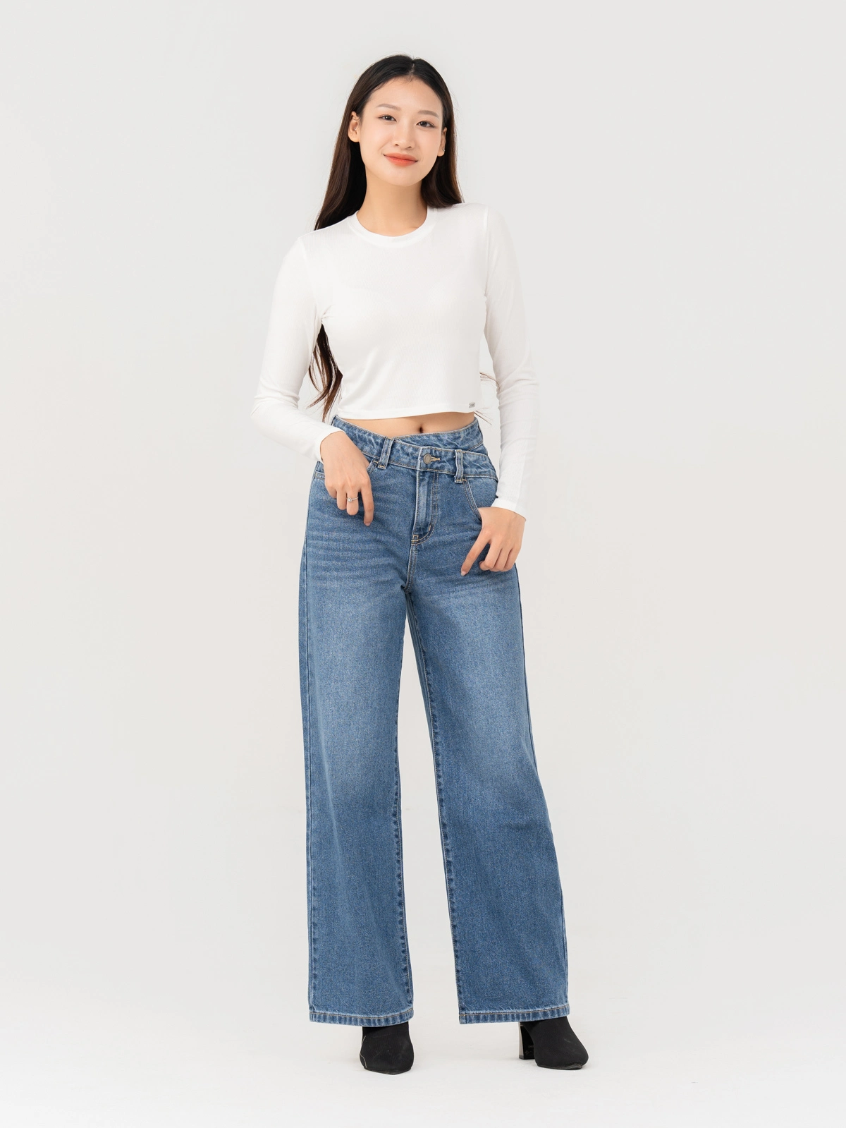 Phối đồ với quần baggy jeans nữ