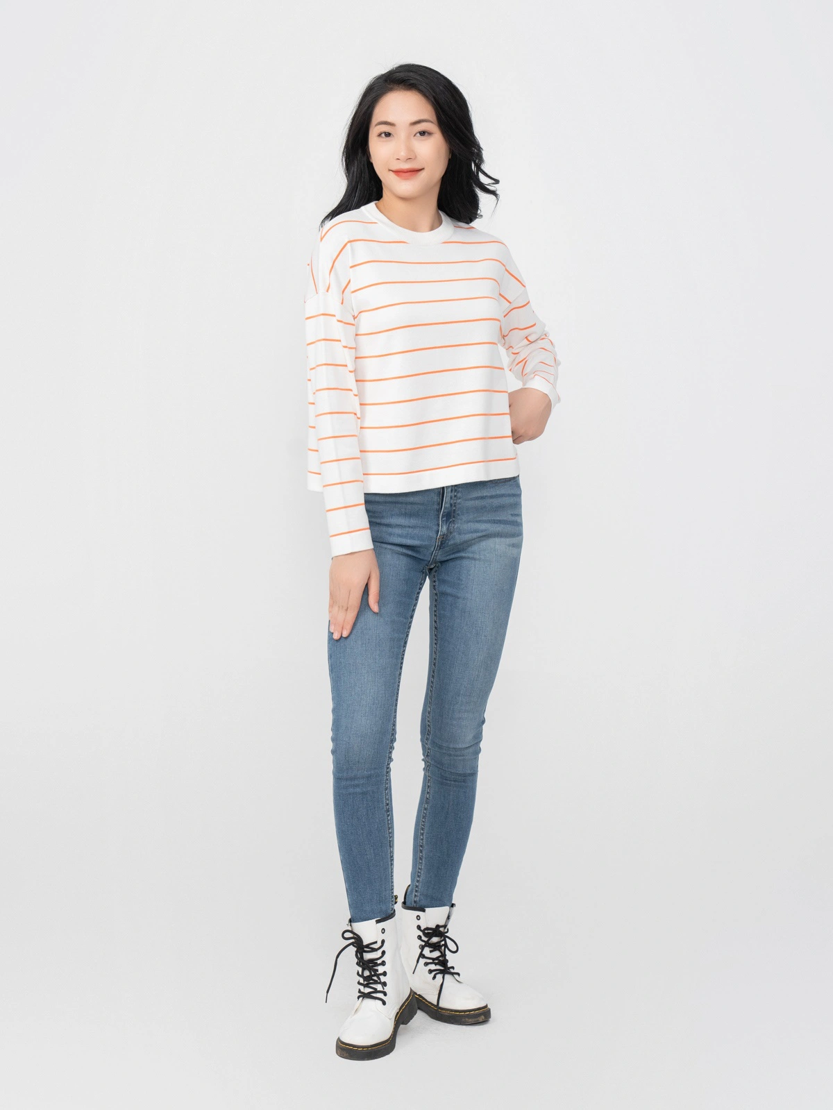 Phối đồ với quần baggy jeans nữ