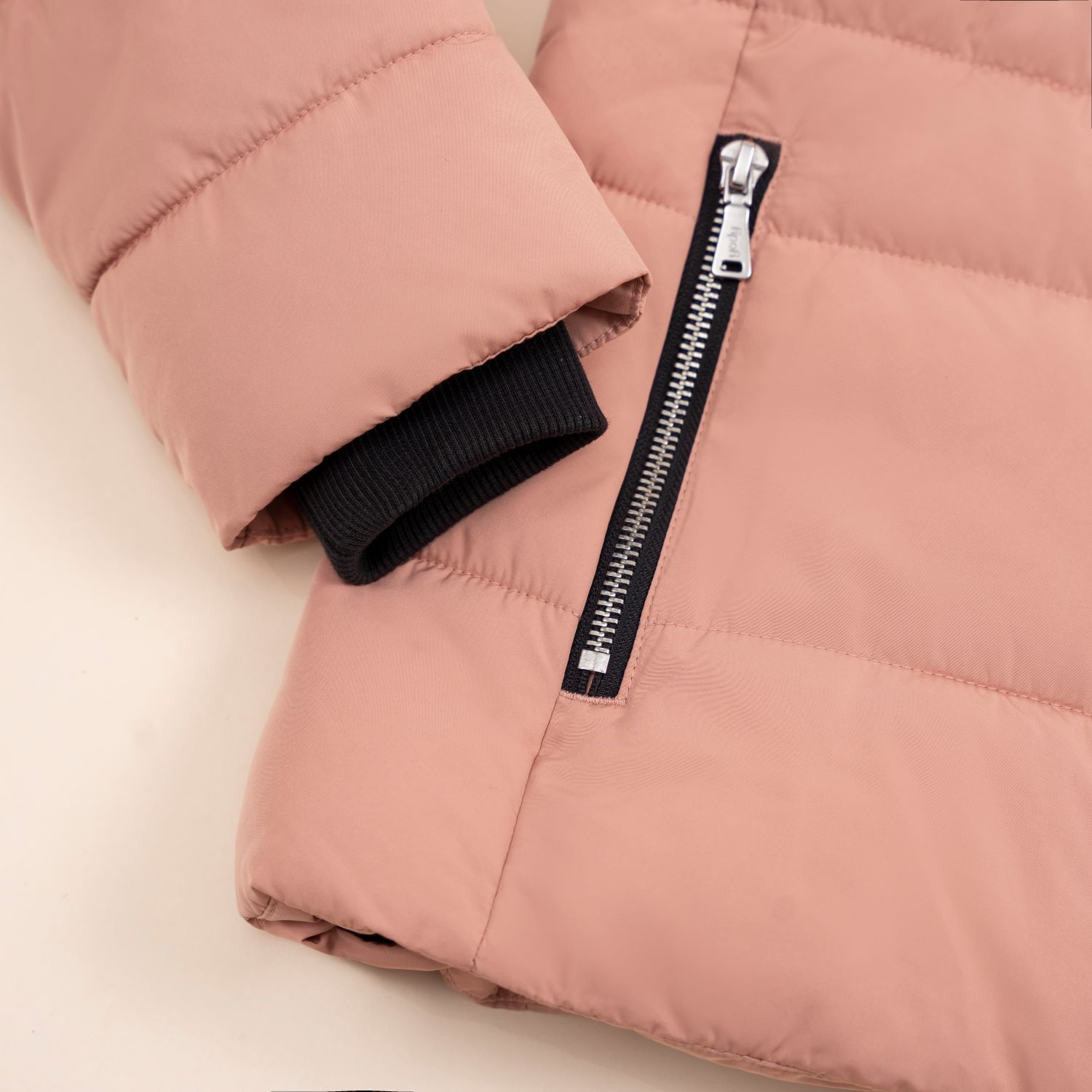 Áo Khoác Phao Nữ Vip Dáng Ôm Cổ Phối Lông