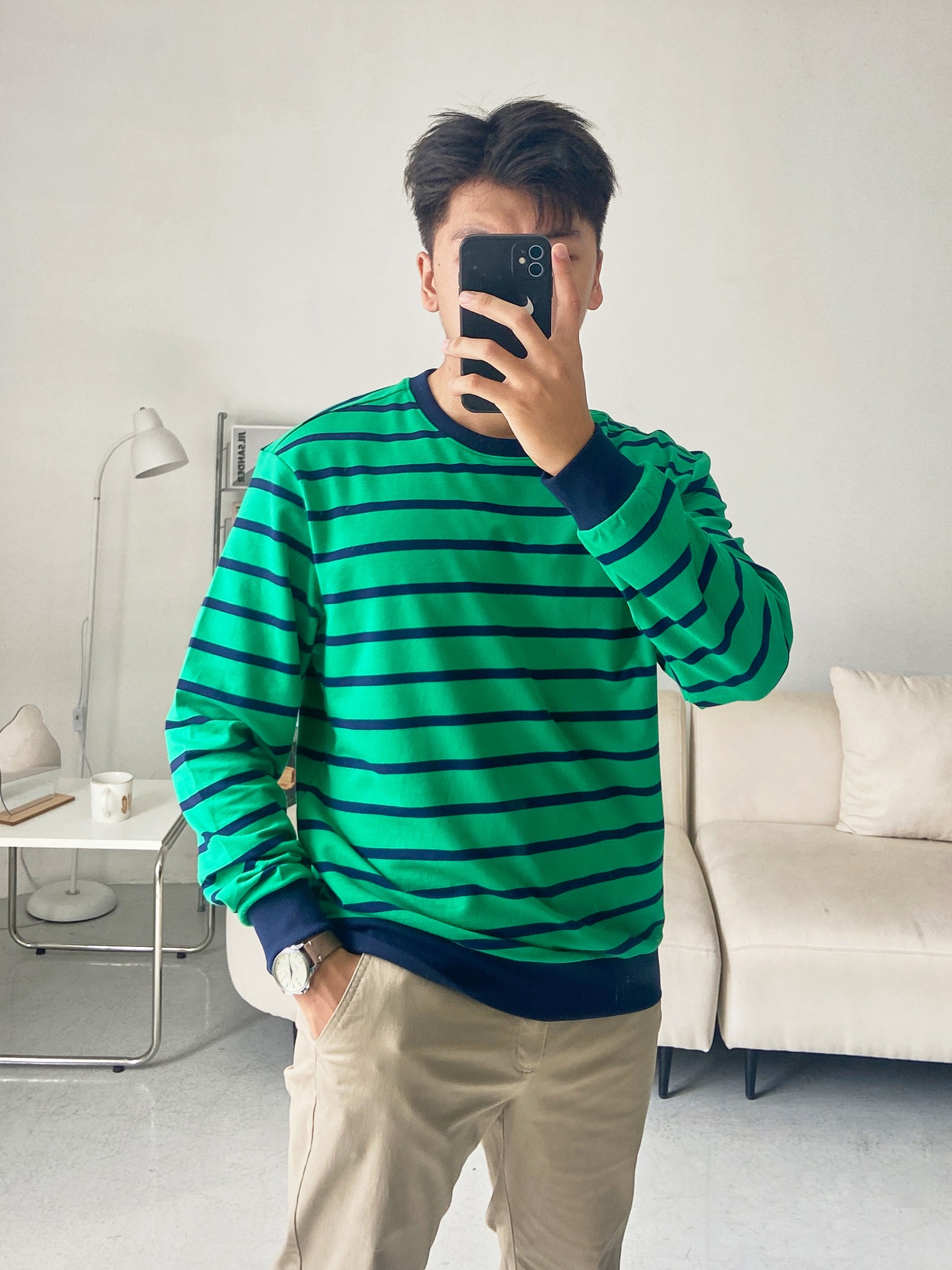 Áo thun thu đông nam họa tiết kẻ ngang hiện đại