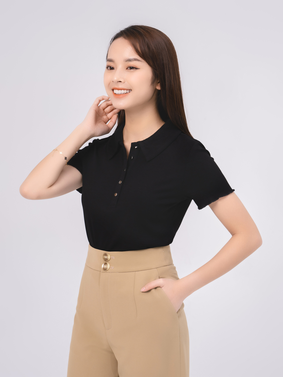 Áo Polo Nữ Thun Gân Cổ 5 Cúc