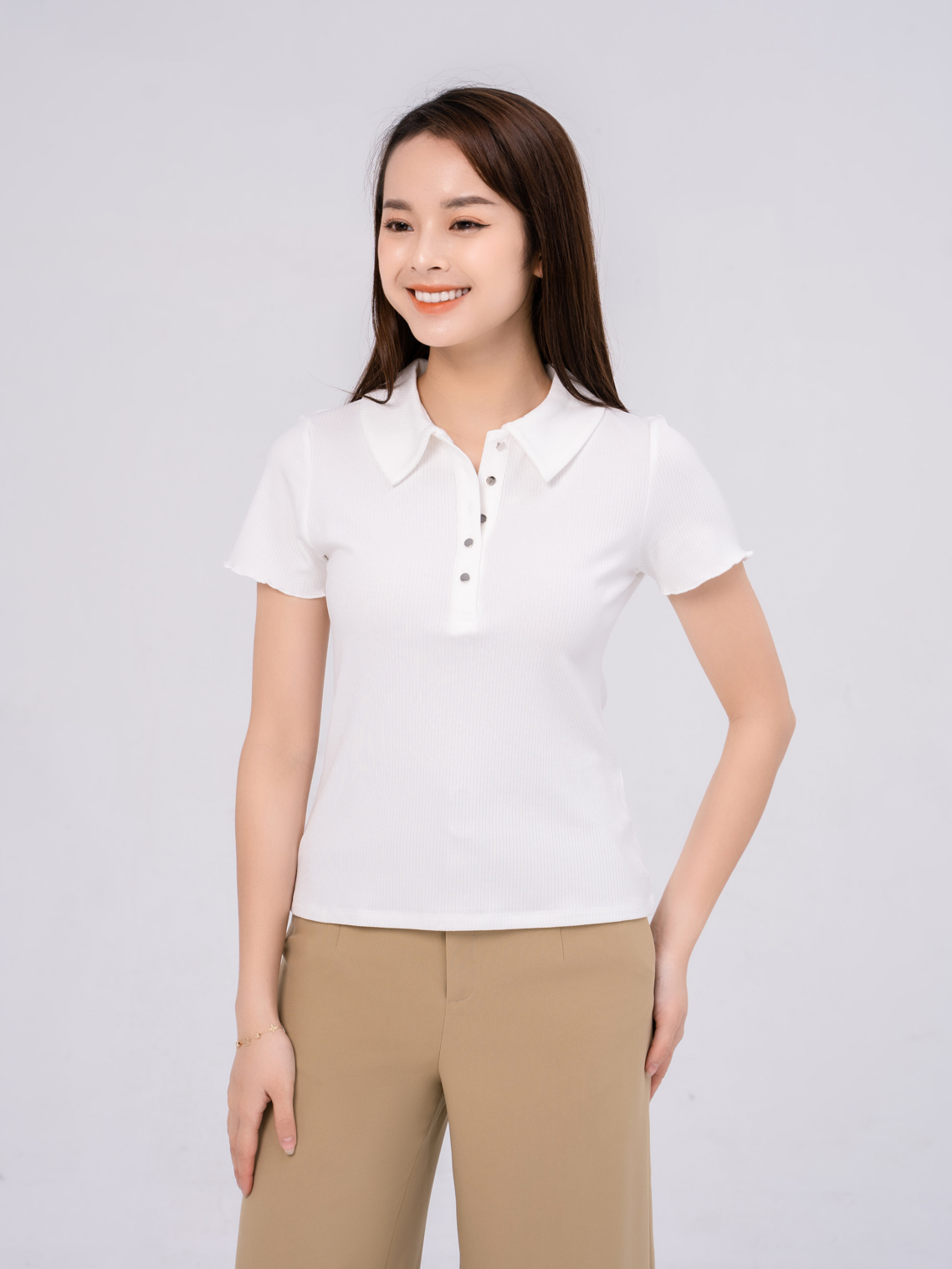 Áo Polo Nữ Thun Gân Cổ 5 Cúc