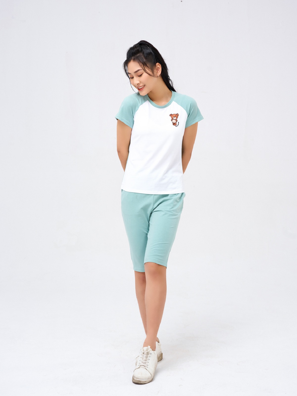 Bộ đồ nữ YODY